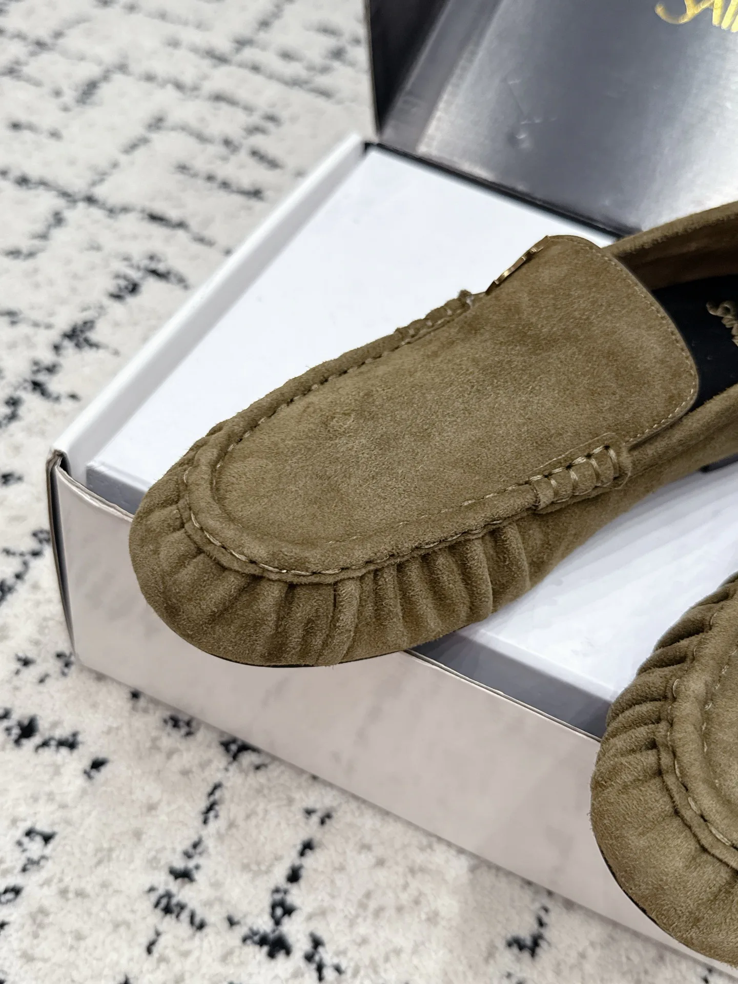 Women's Loafers And Moccasins SAINT LAURENT 17355744