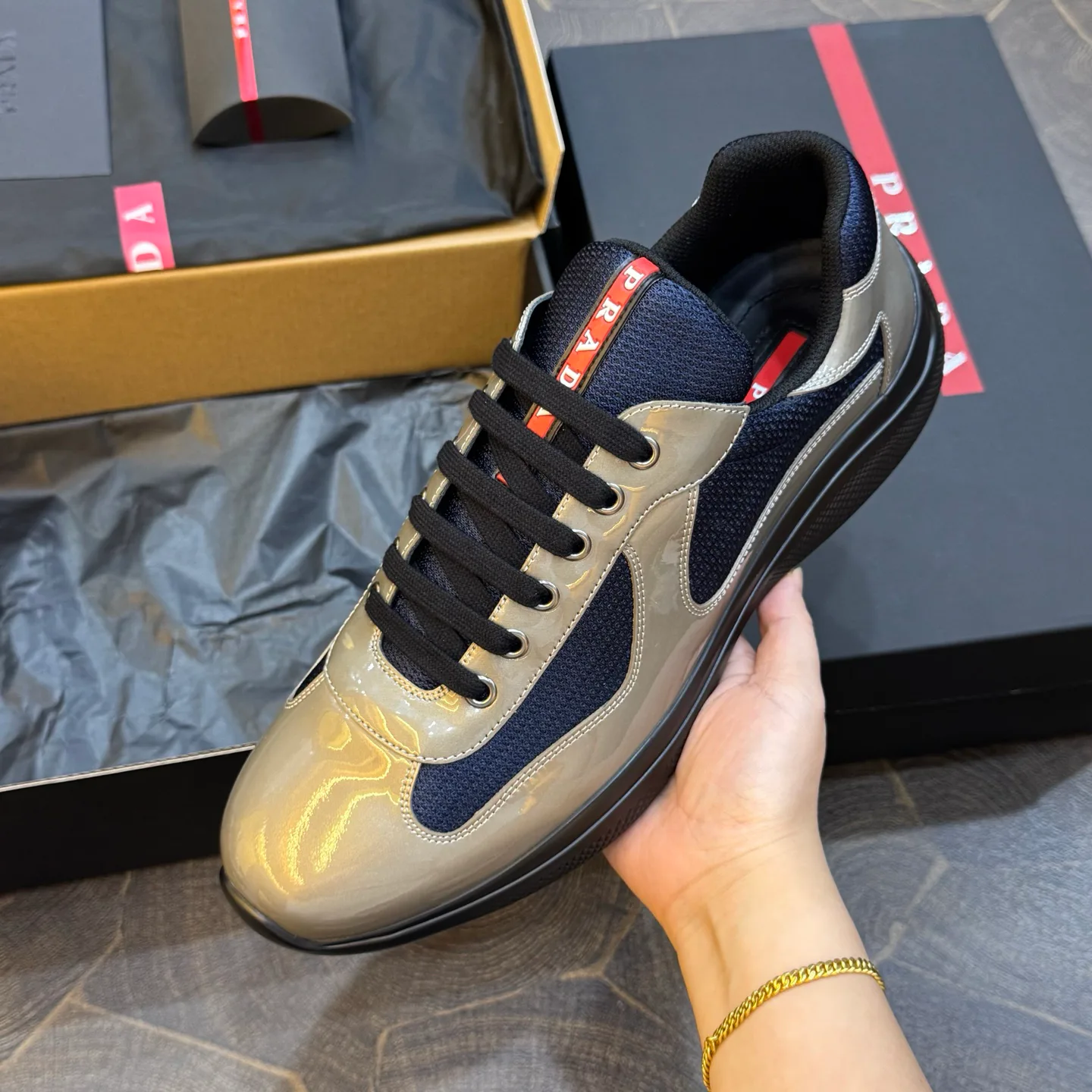 Women's Sneakers PRADA 18267056