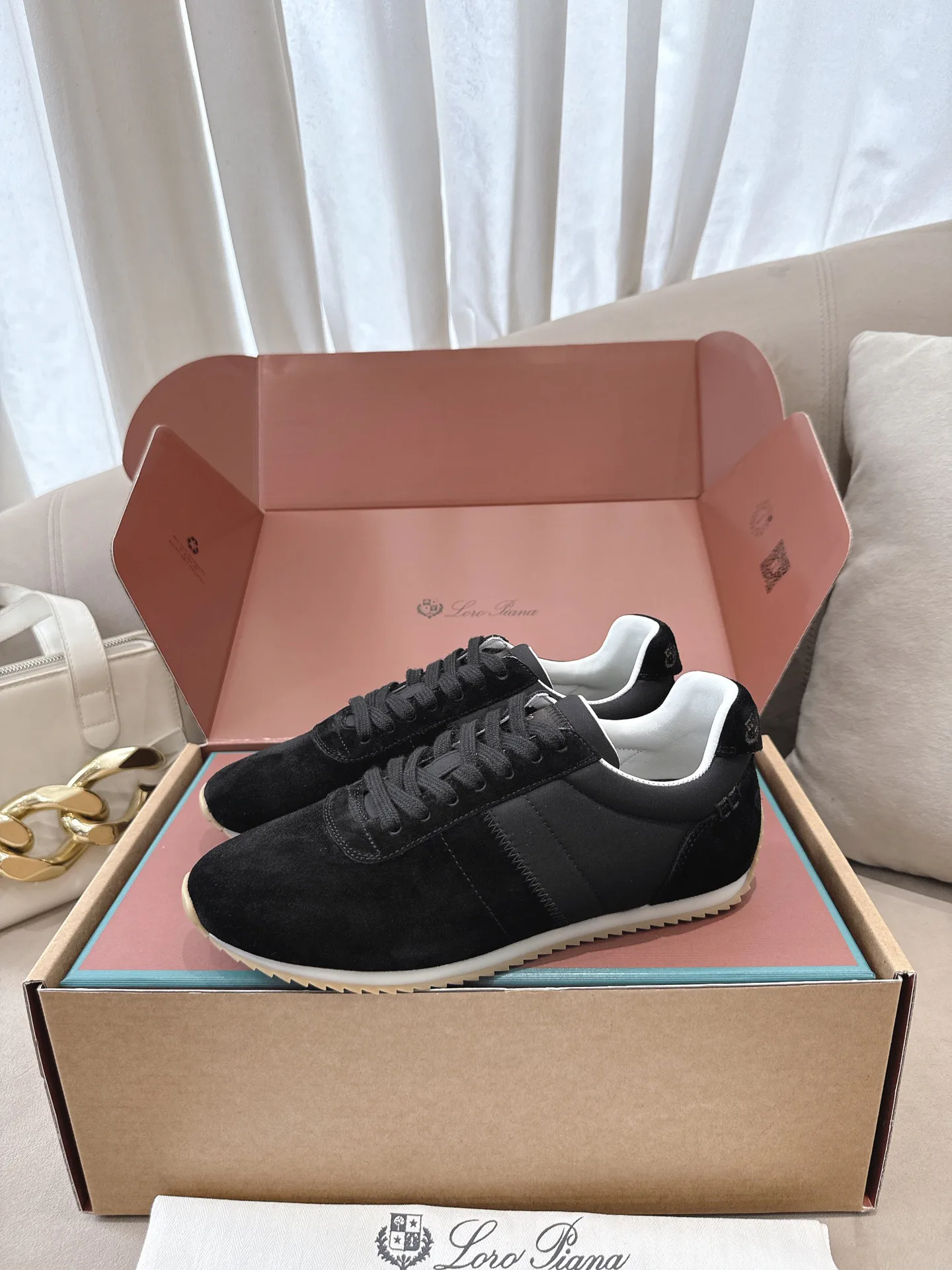 Women's Sneakers LORO PIANA 17803509