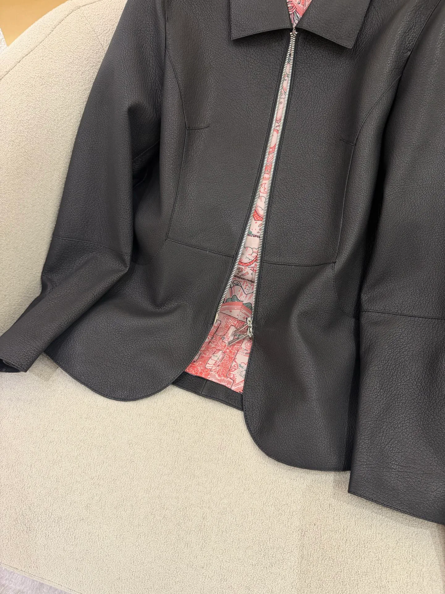 Women's Leather Jackets And Sheepskin Coats HERMES 17959243