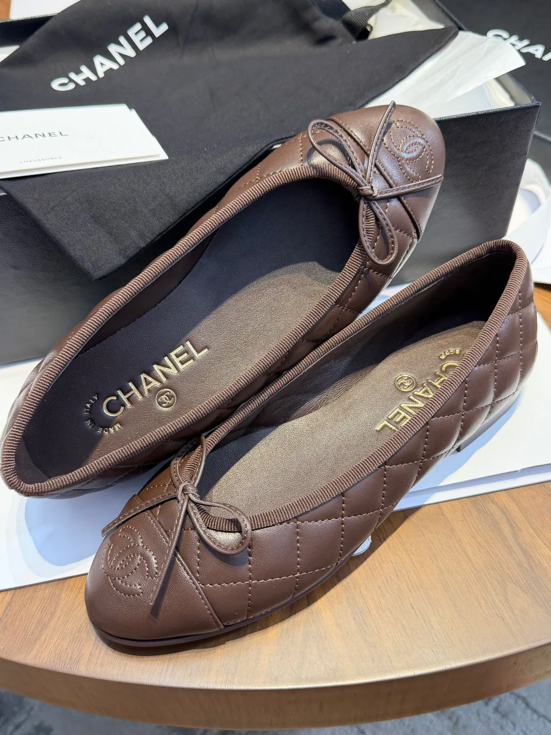 Women's Ballet Flats CHANEL 18066829
