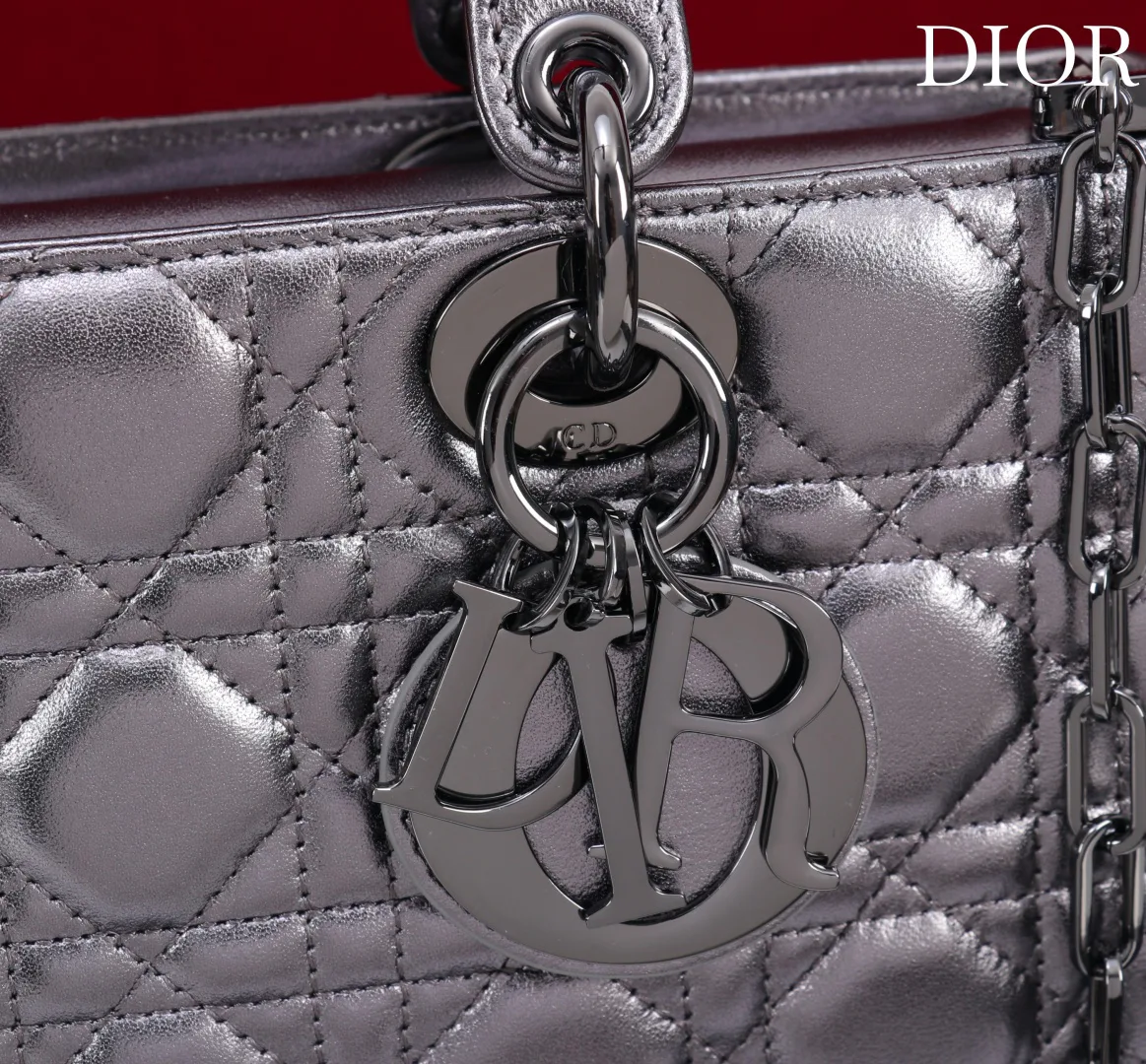 Women's Classic Handbags CHRISTIAN DIOR 18393007