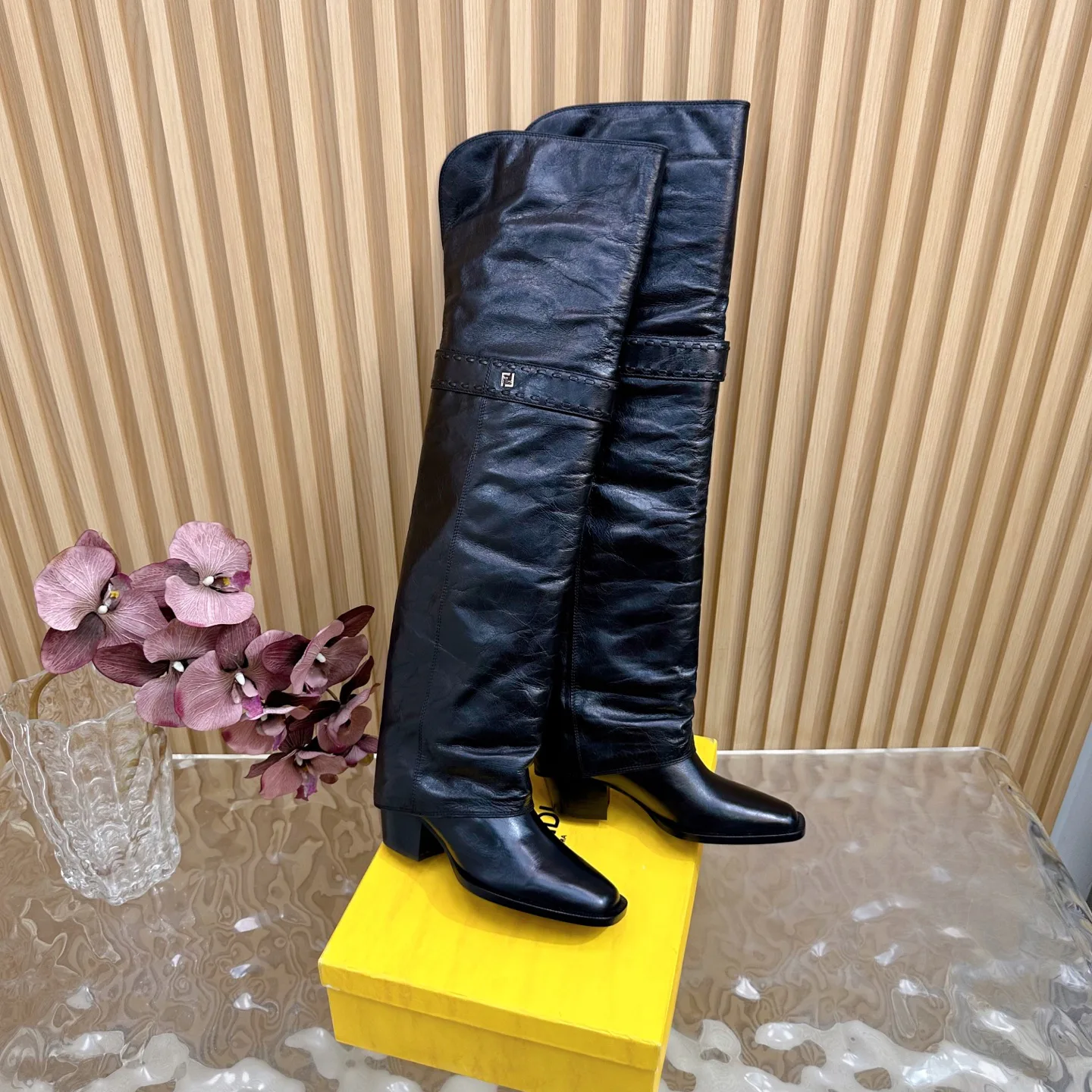 Women's Boots FENDI 18235460