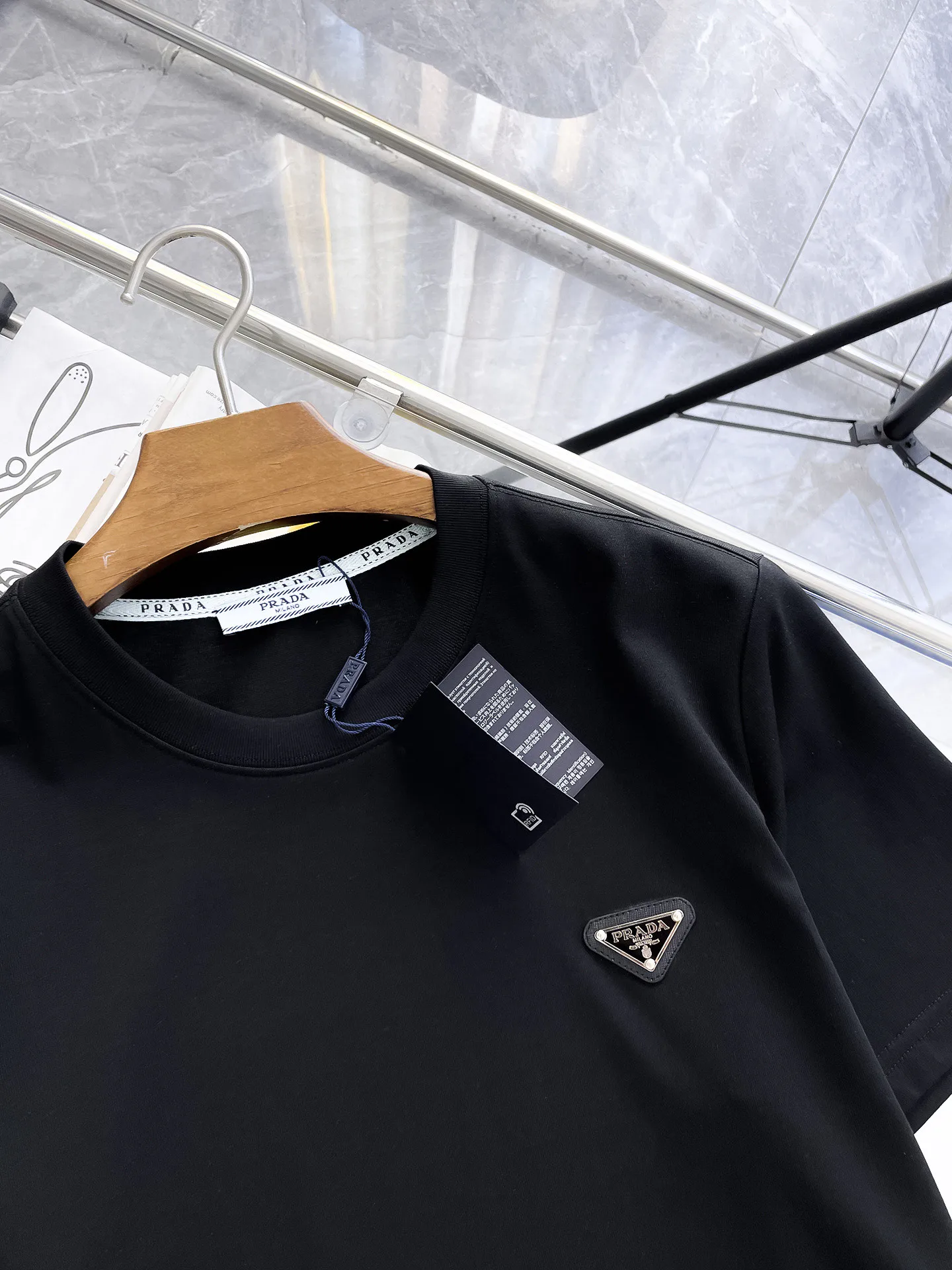 Men's T-Shirts PRADA 17579852