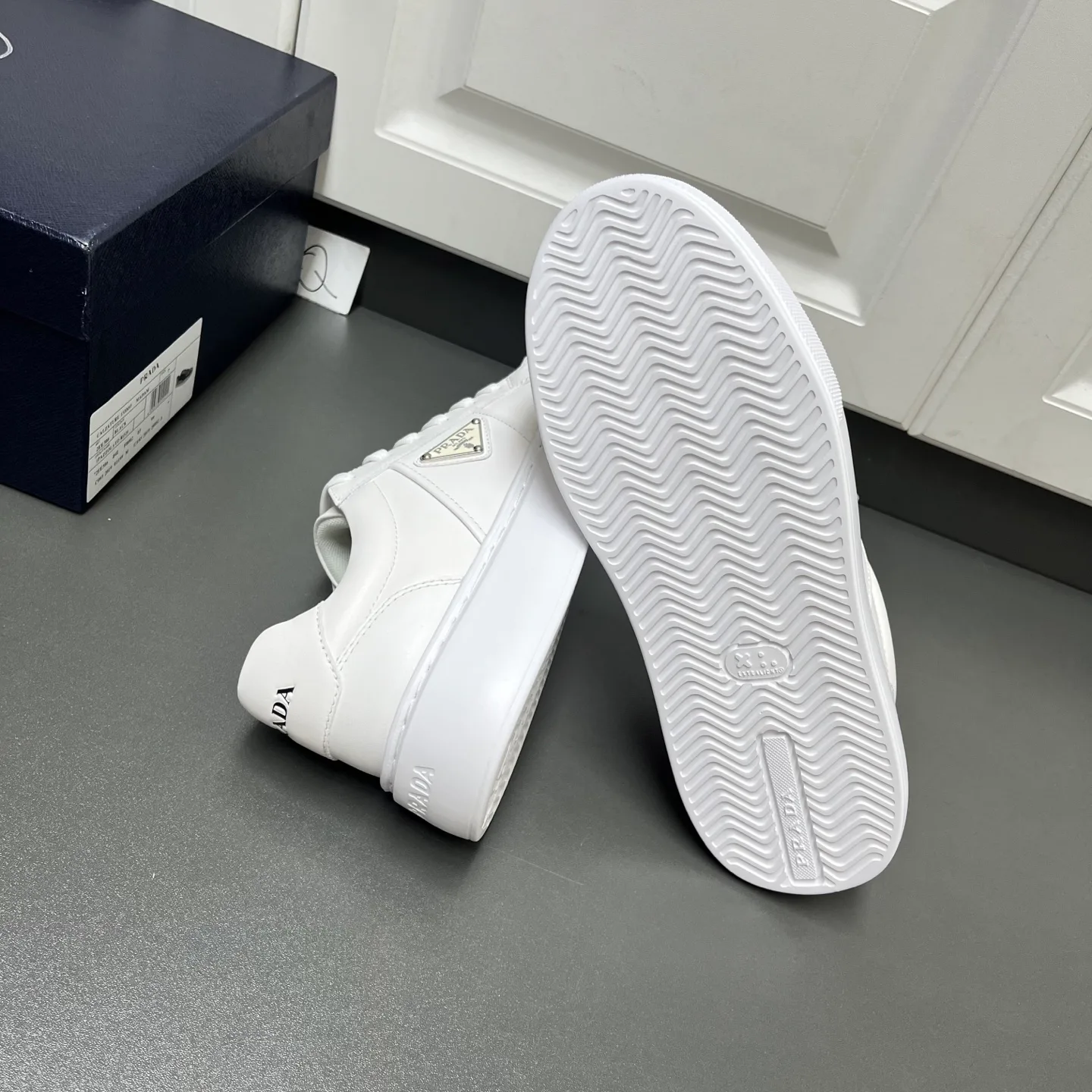 Men's Sneakers PRADA 17457943