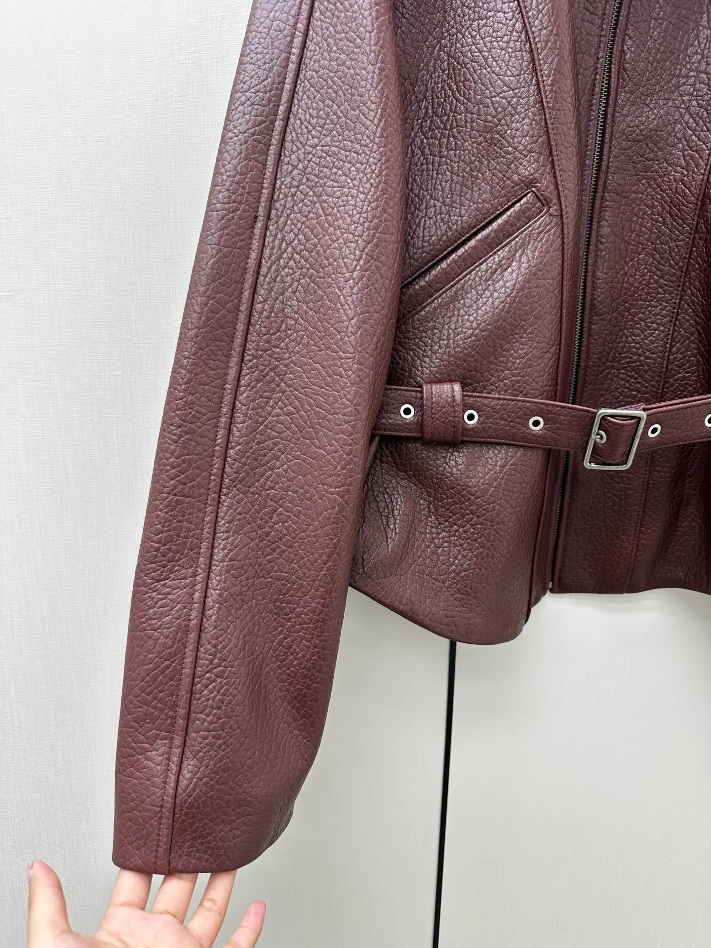 Women's Leather Jackets And Sheepskin Coats SAINT LAURENT 18061025