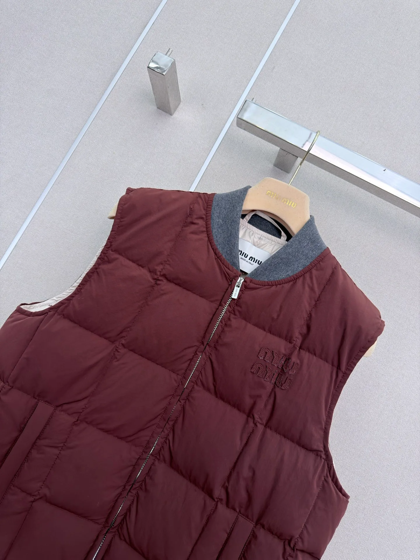 Women's Vests MIU MIU 18451021