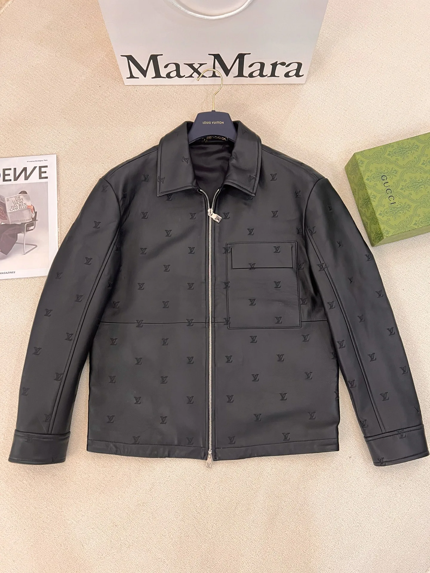 Women's Leather Jackets And Sheepskin Coats LOUIS VUITTON 18409007