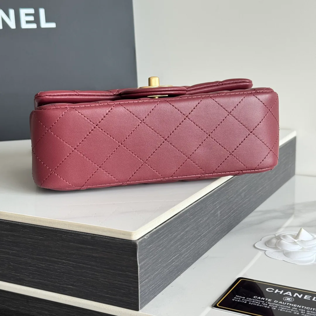 Women's Classic Handbags CHANEL 17827593