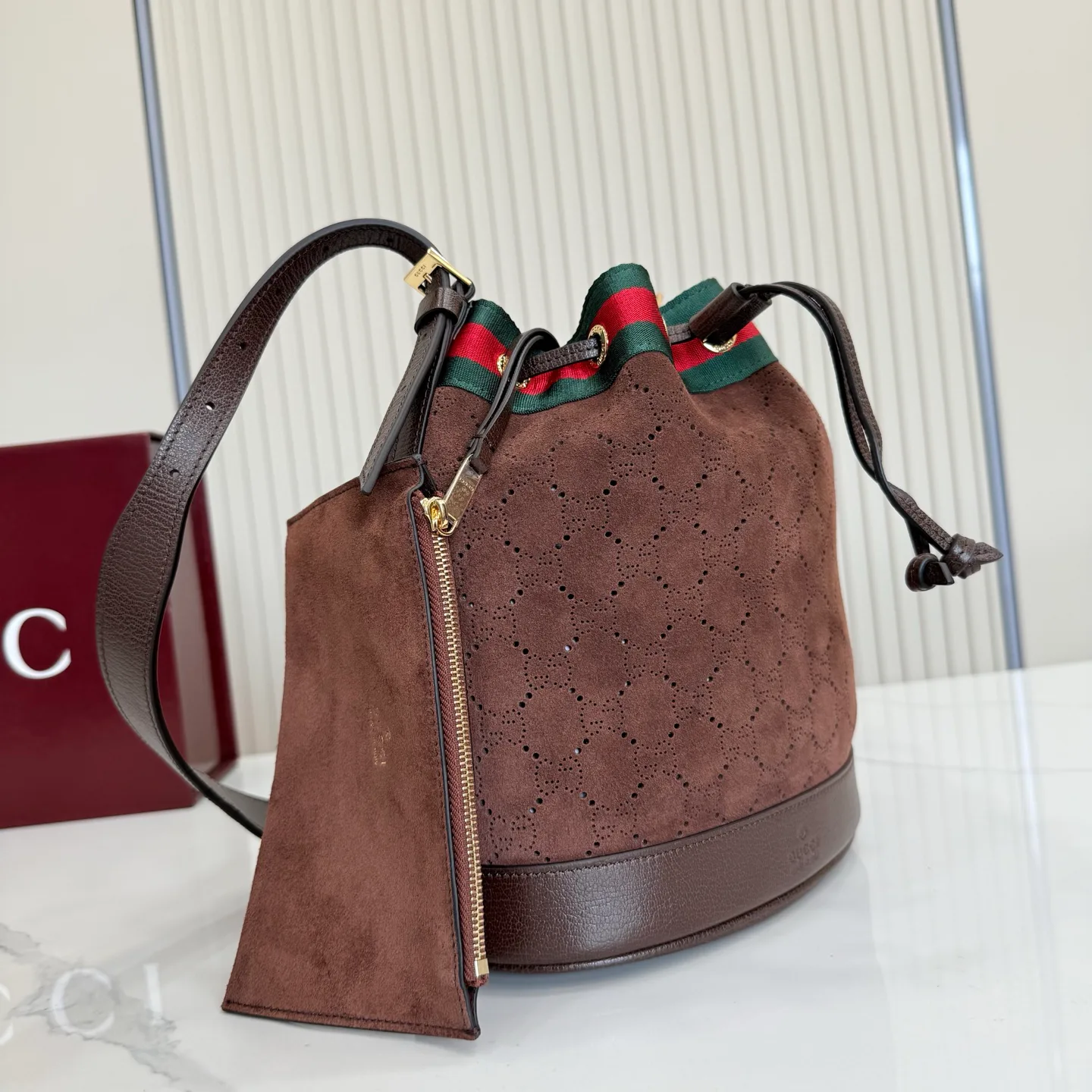 Women's Classic Handbags GUCCI 18210732