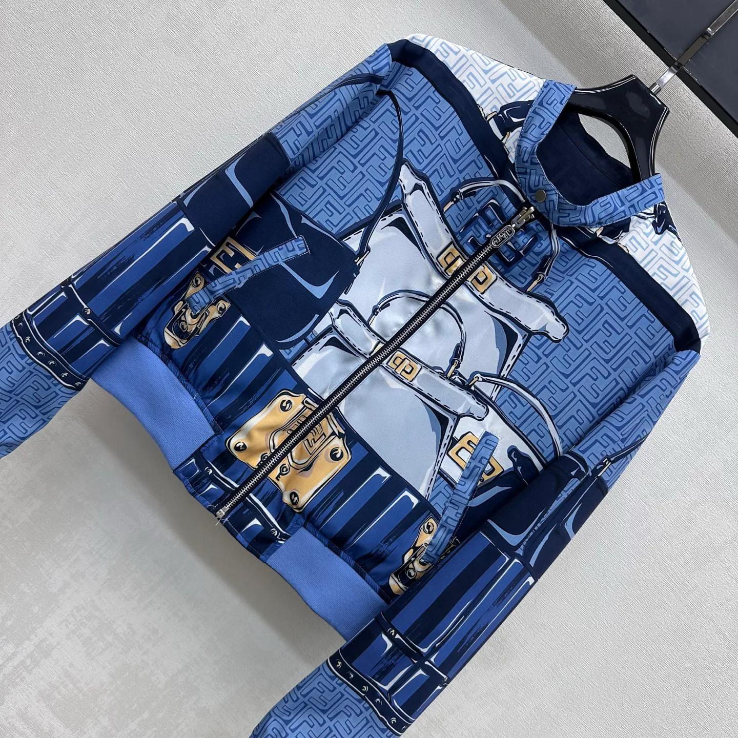 Women's Jackets And Down Jackets FENDI 18327909