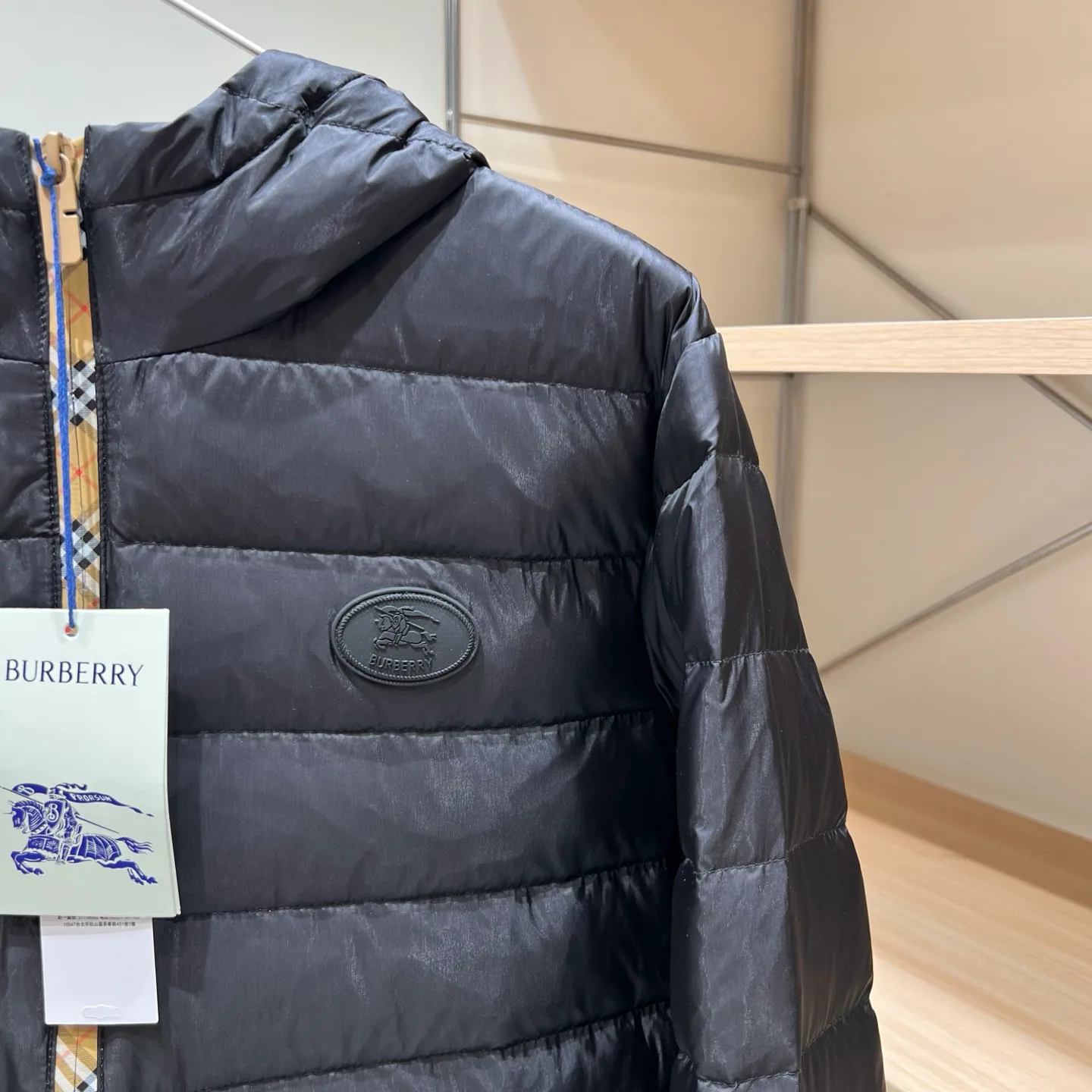 Women's Jackets And Down Jackets BURBERRY 18110899