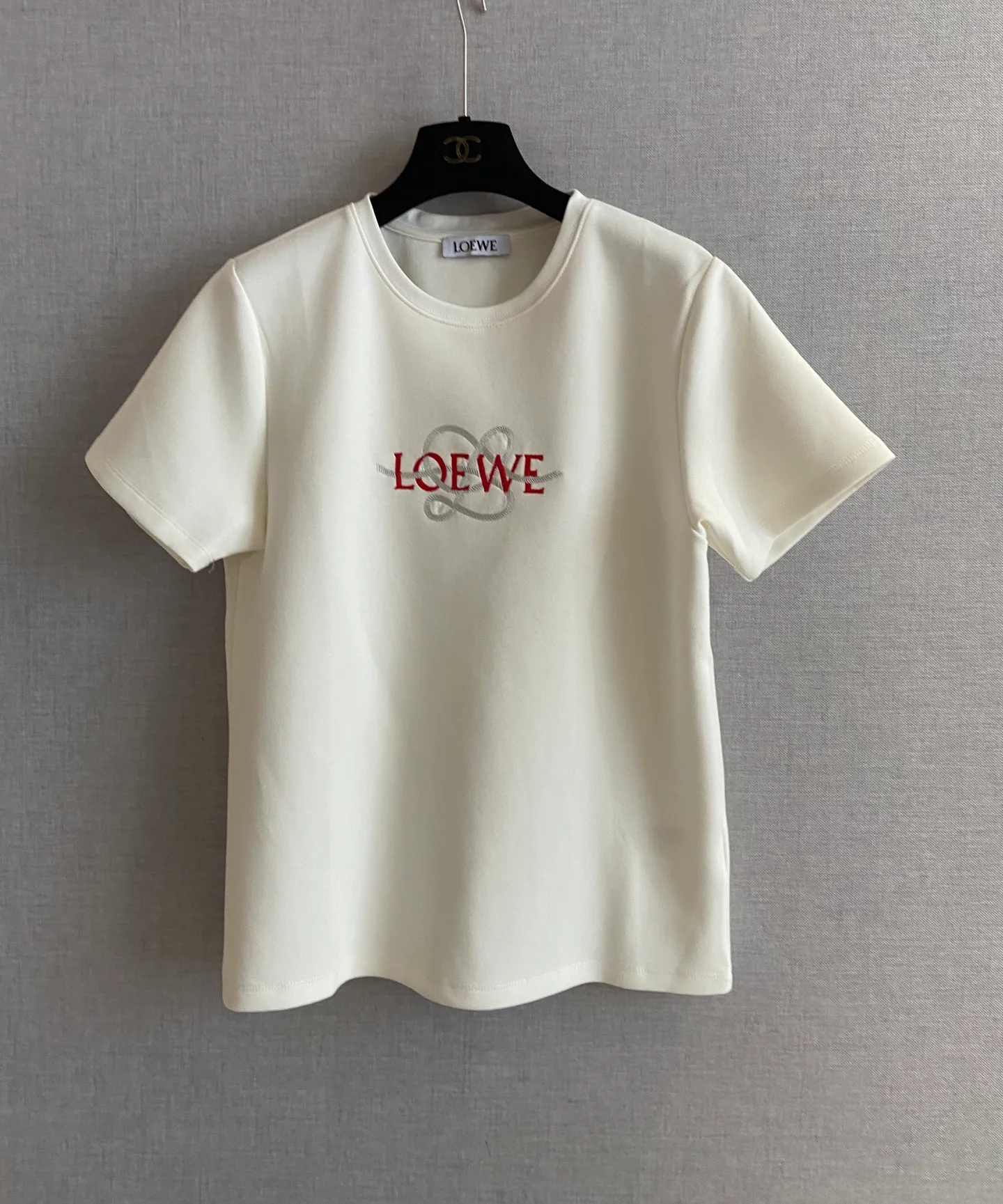 Women's T-Shirts LOEWE 17820415