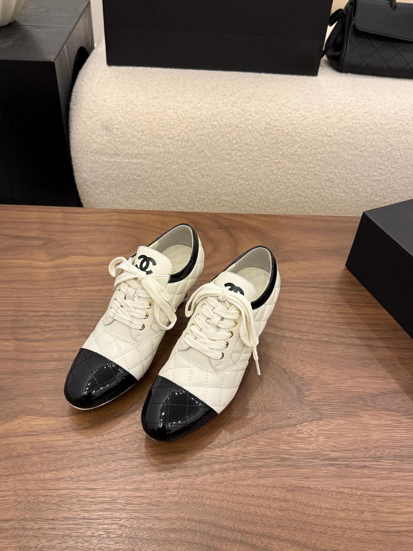 Women's Heels CHANEL 17920847