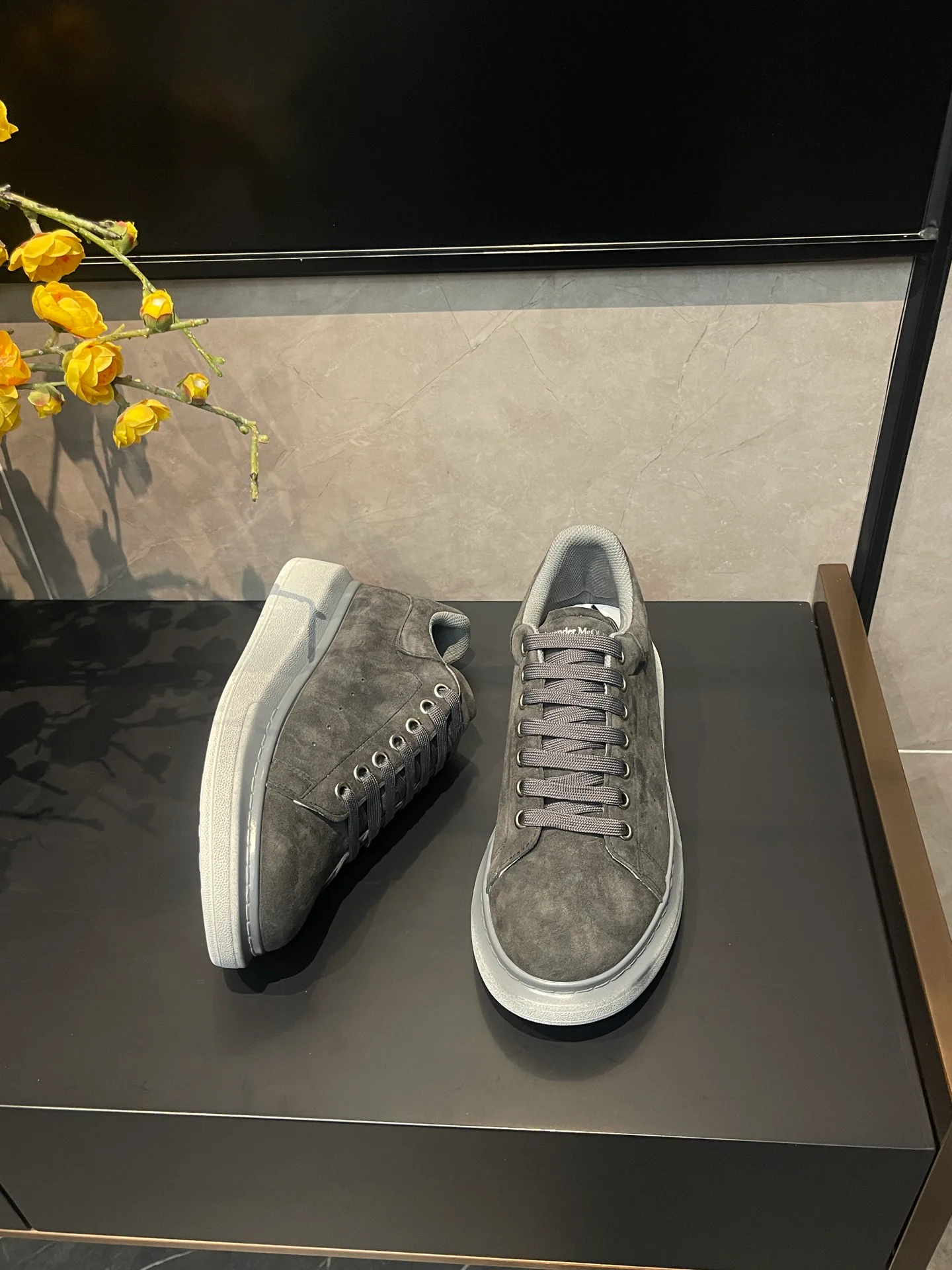 Women's Sneakers ALEXANDER MCQUEEN 17827920