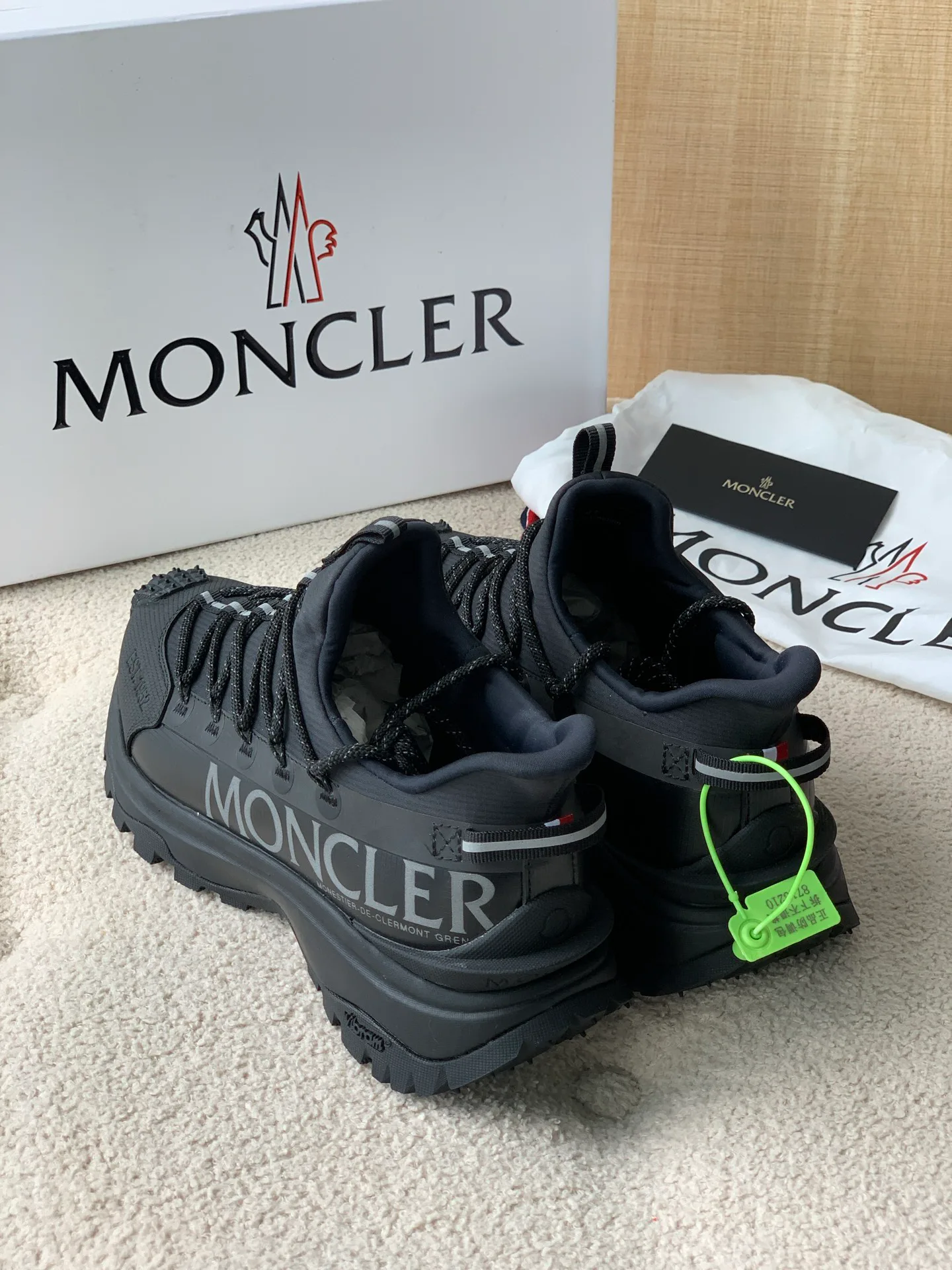 Women's Sneakers MONCLER 17760085