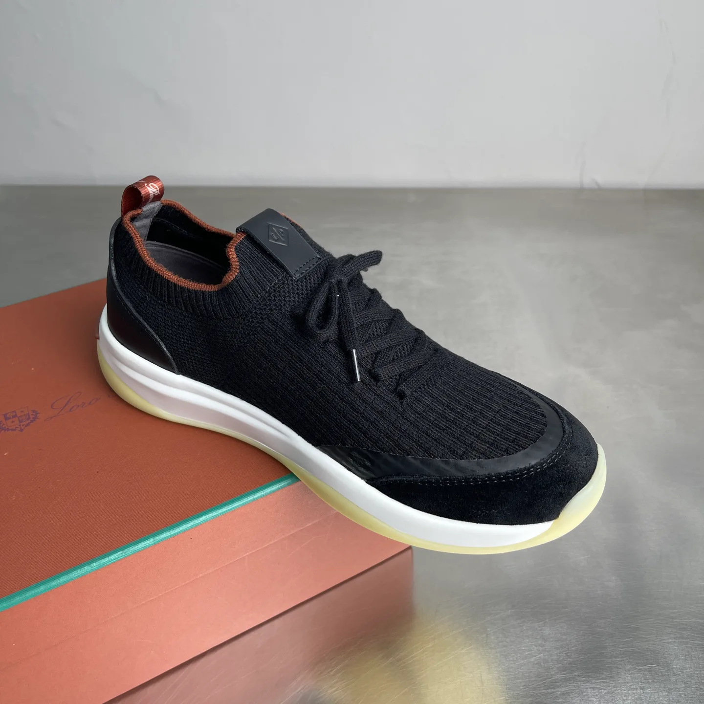 Women's Sneakers LORO PIANA 18234369