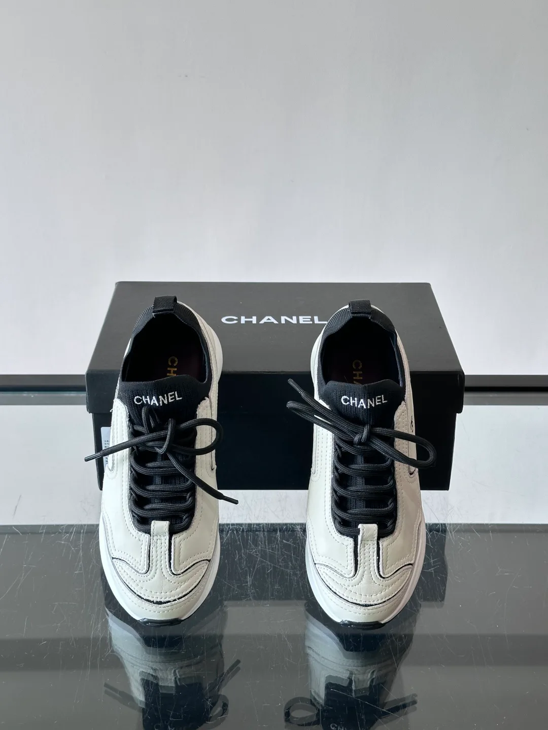 Women's Sneakers CHANEL 18079218