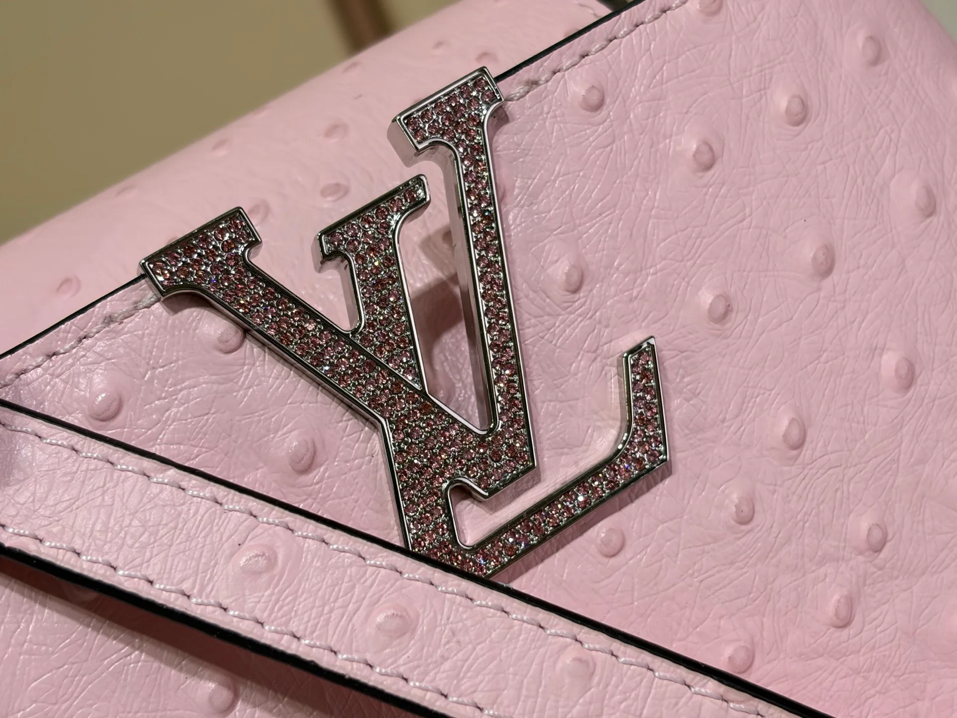 Women's Classic Handbags LOUIS VUITTON 18491307
