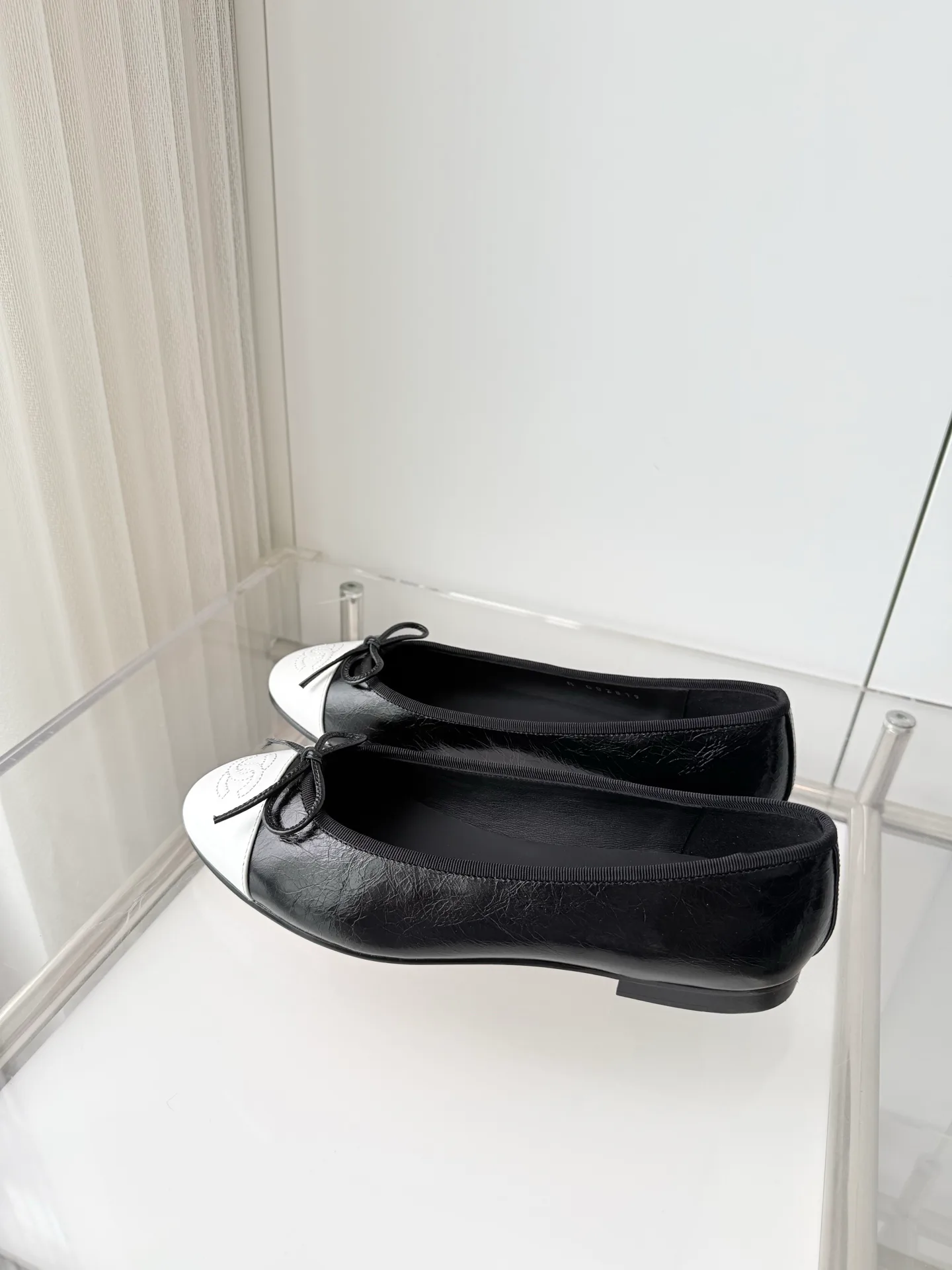 Women's Ballet Flats CHANEL 18120824