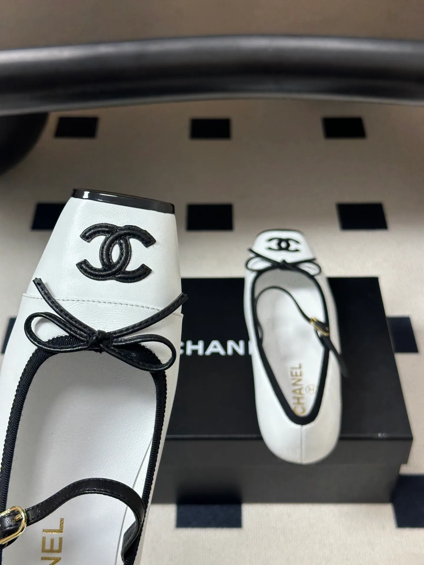 Women's Heels CHANEL 17338401
