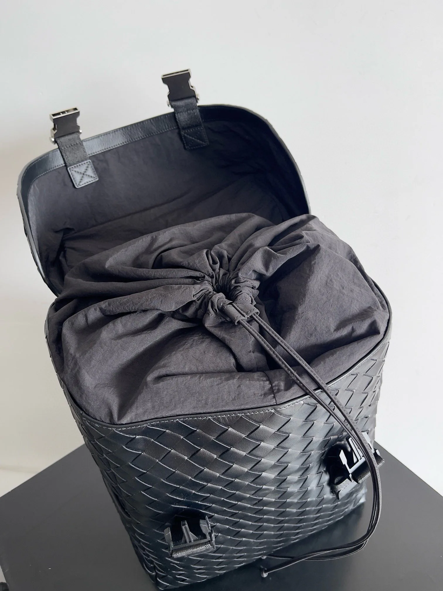 Men's Backpacks BOTTEGA VENETA 18368252