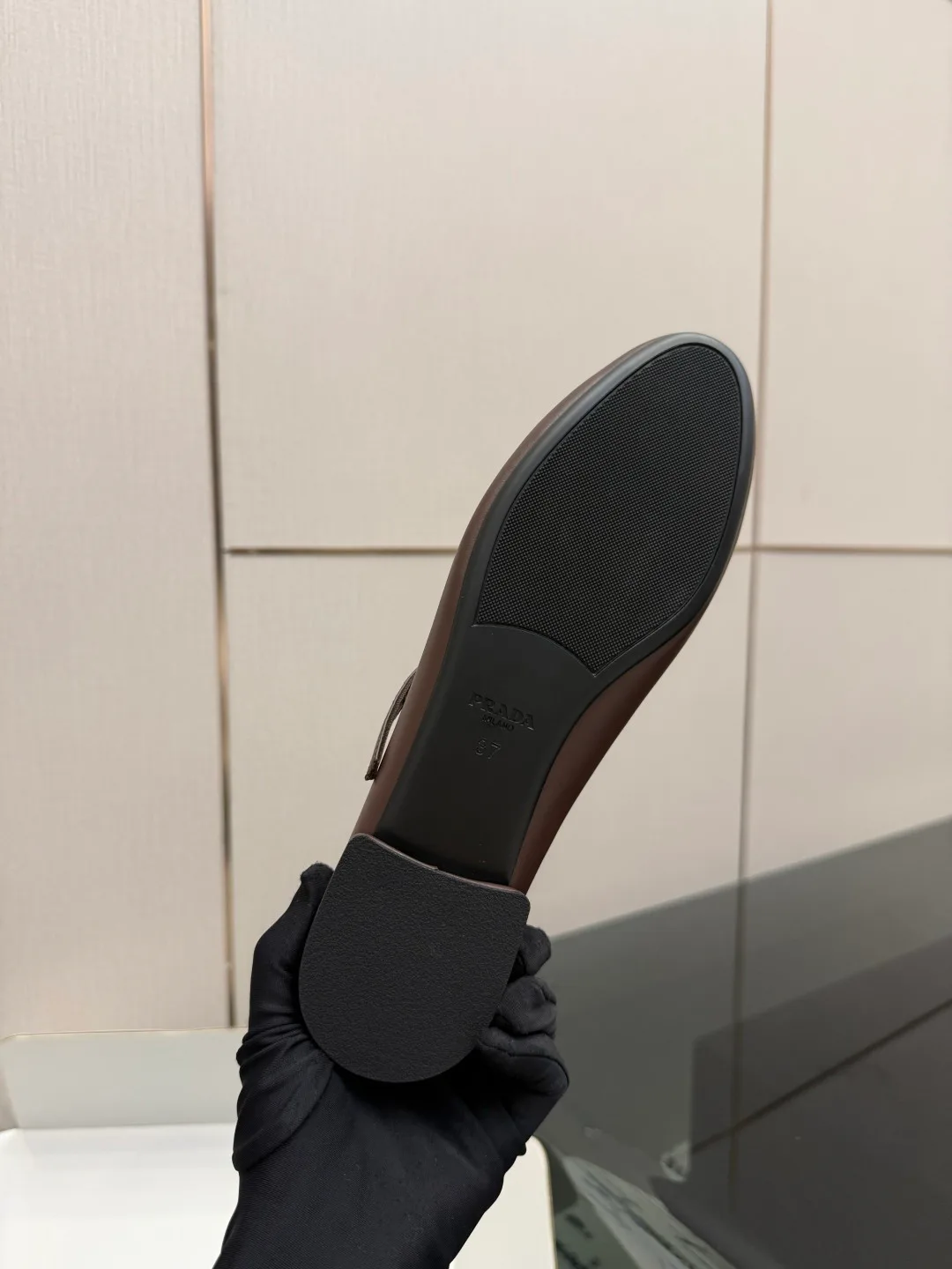 Women's Heels PRADA 17818066