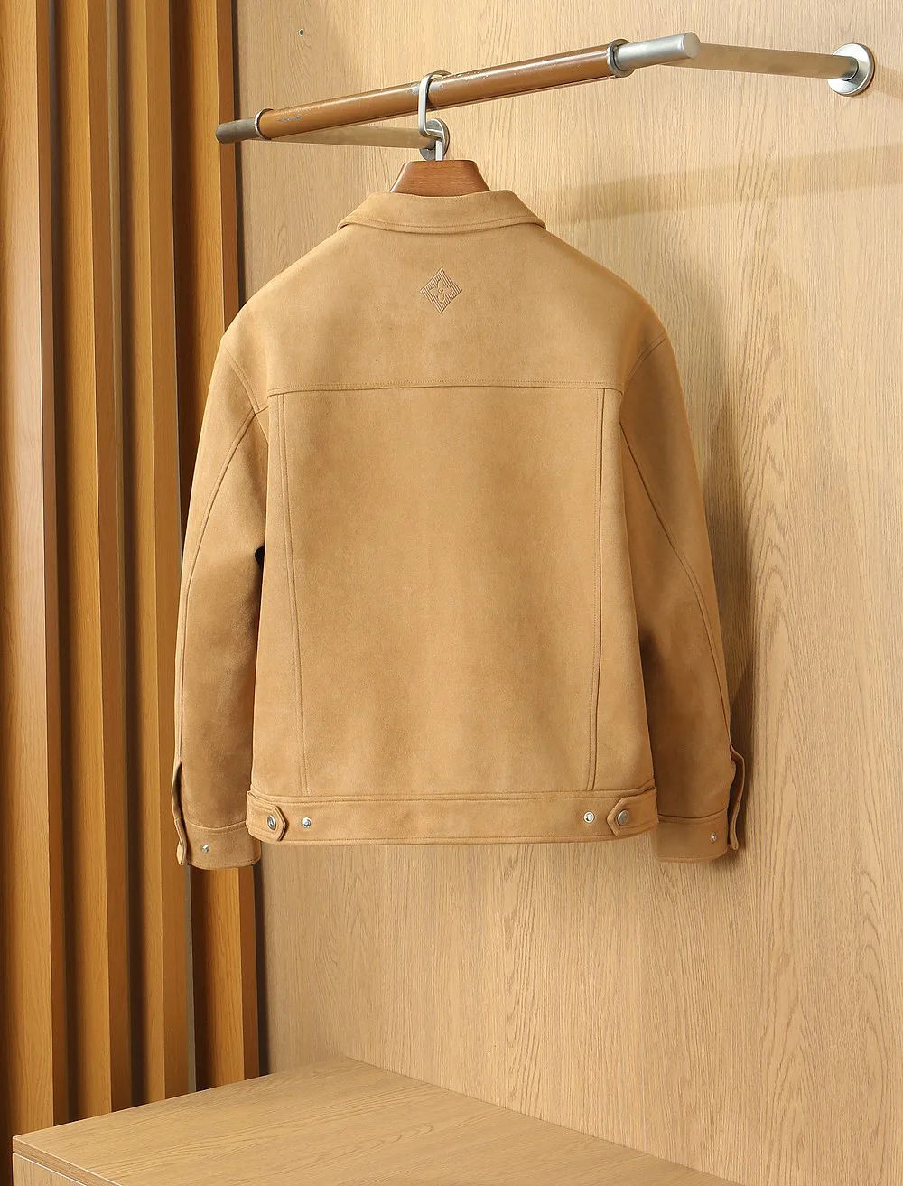 Men's Jackets And Down Jackets LOUIS VUITTON 18355662