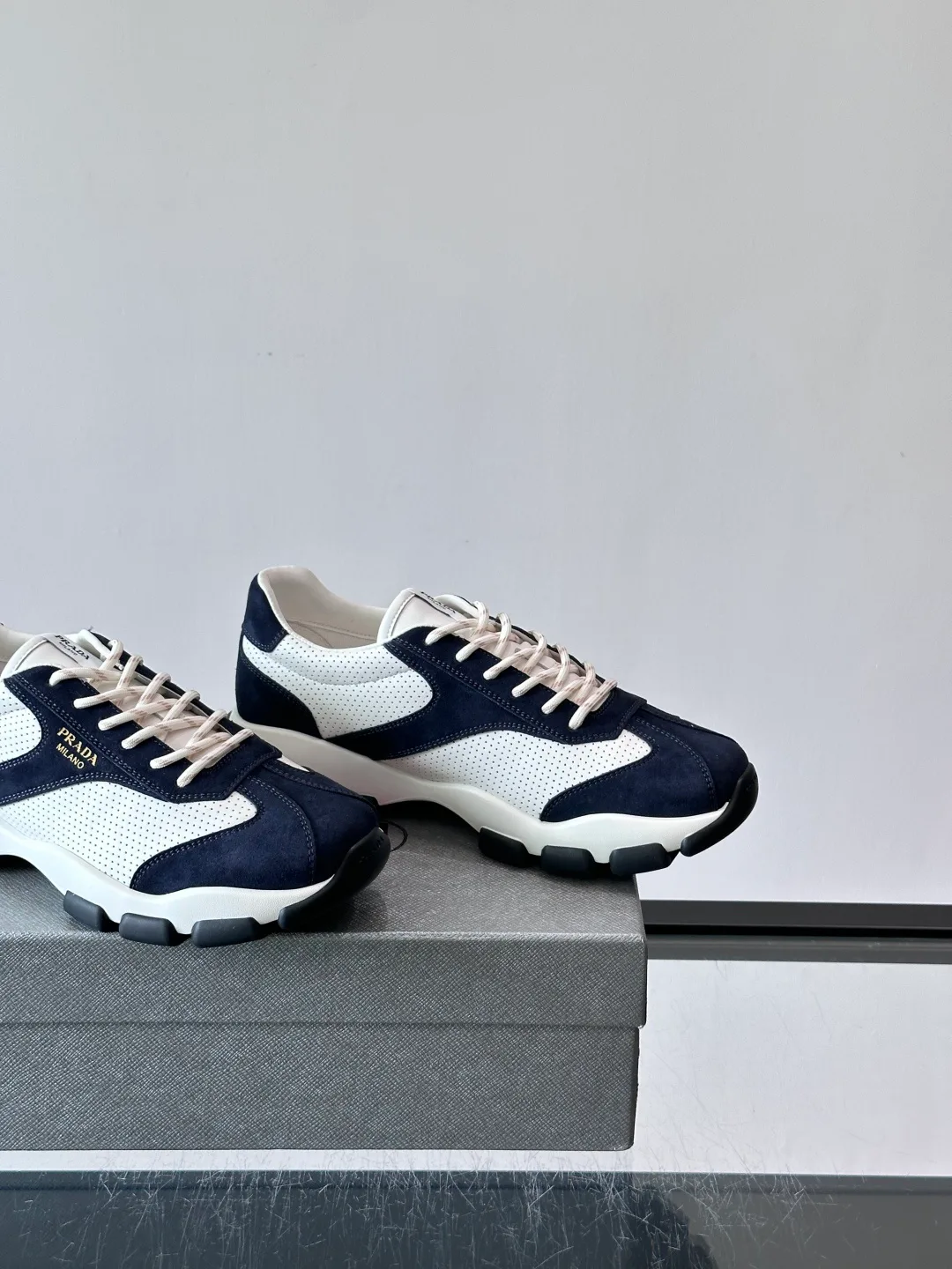 Men's Sneakers PRADA 17349536