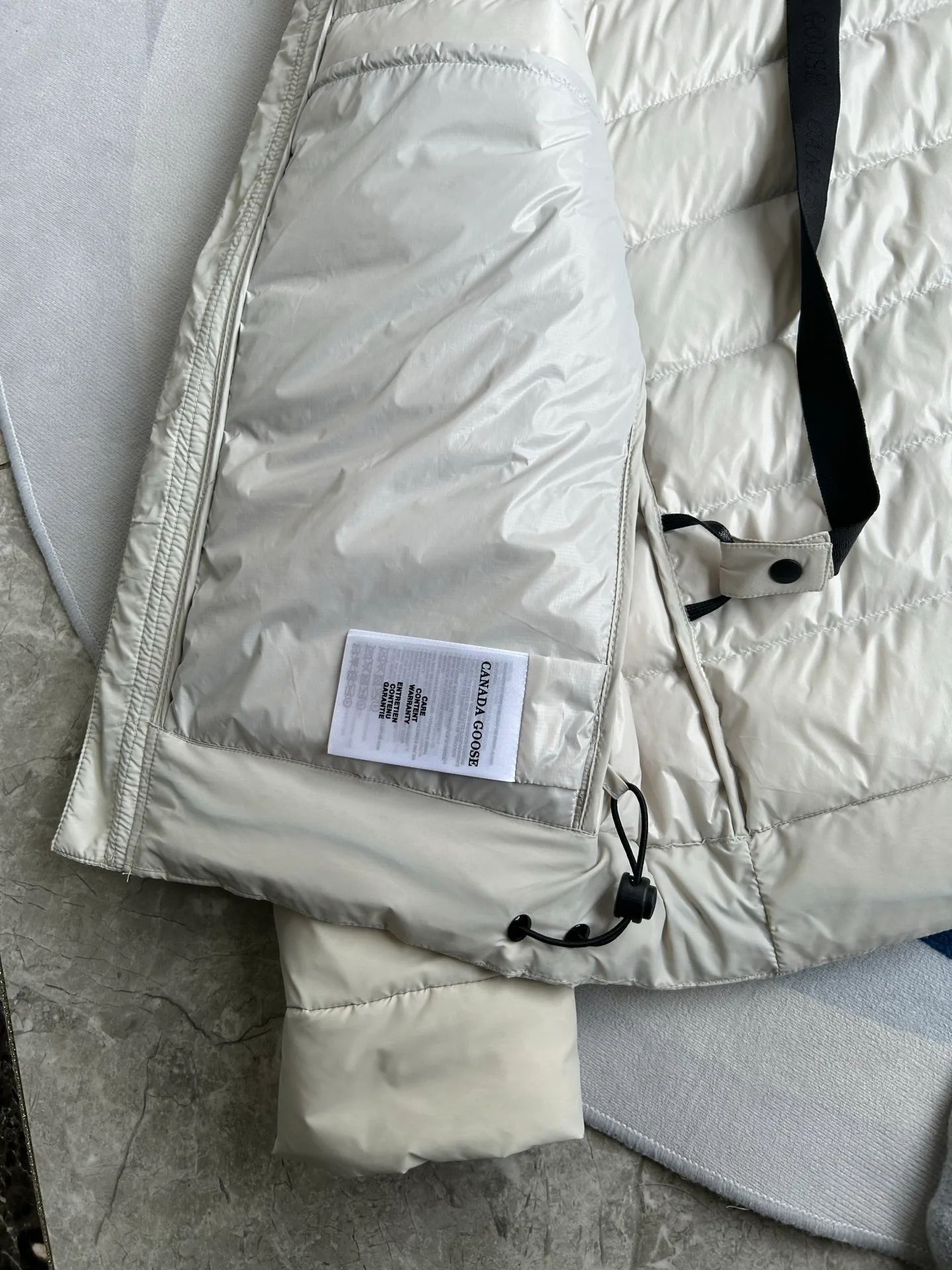Men's Jackets And Down Jackets CANADA GOOSE 18007356