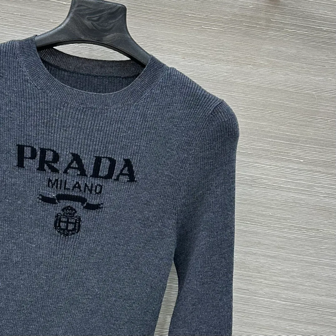 Джемперы И Свитеры Женские Prada 18633006