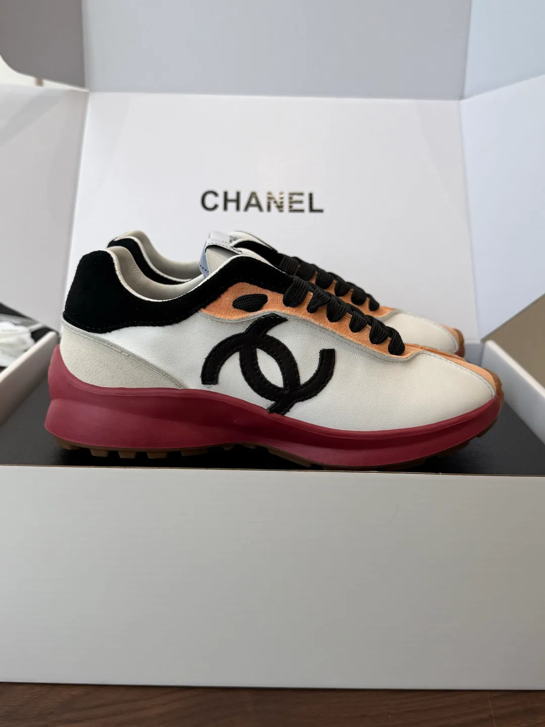 Women's Sneakers CHANEL 19554122