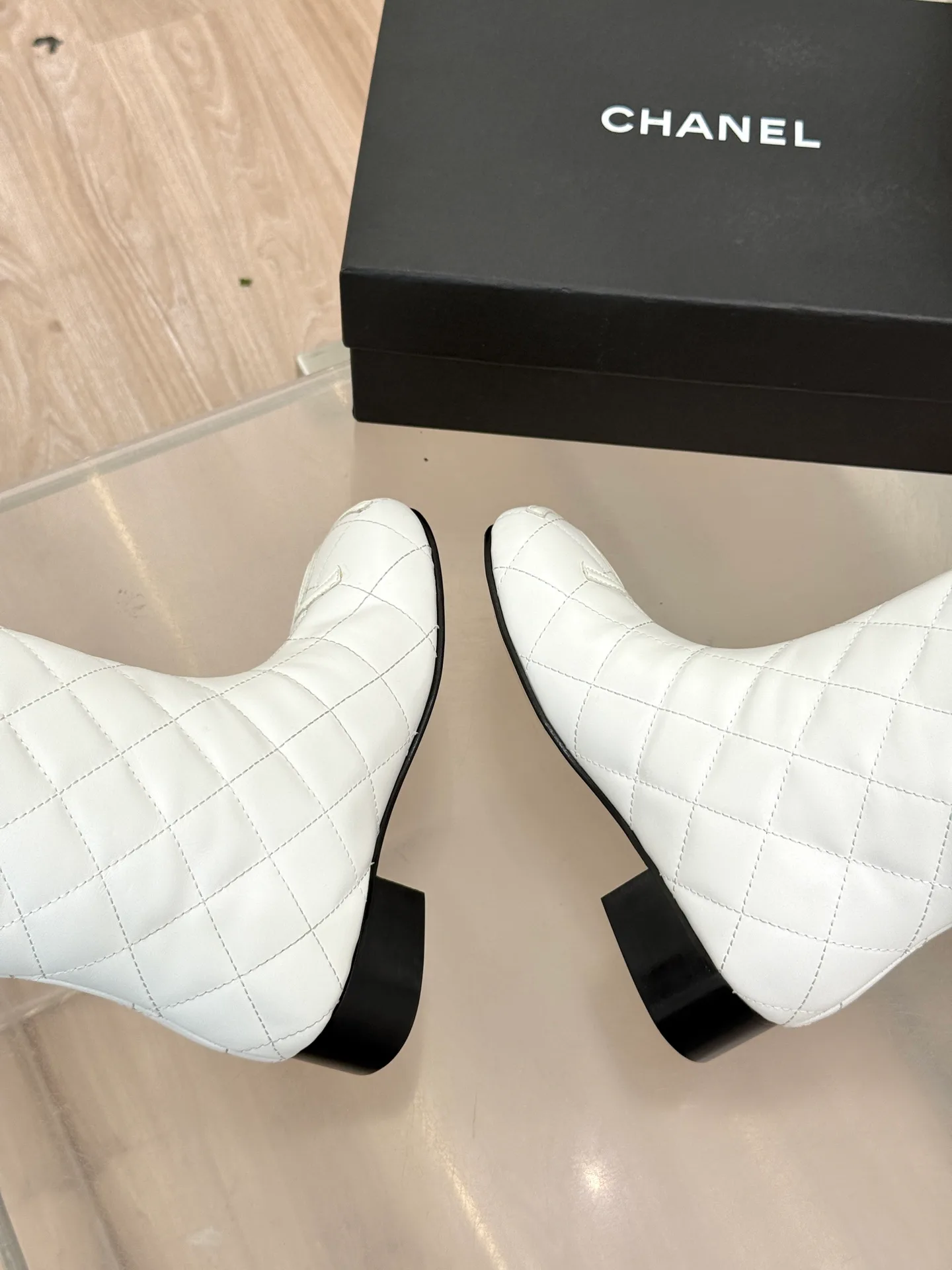 Сапоги Женские Chanel 18613366