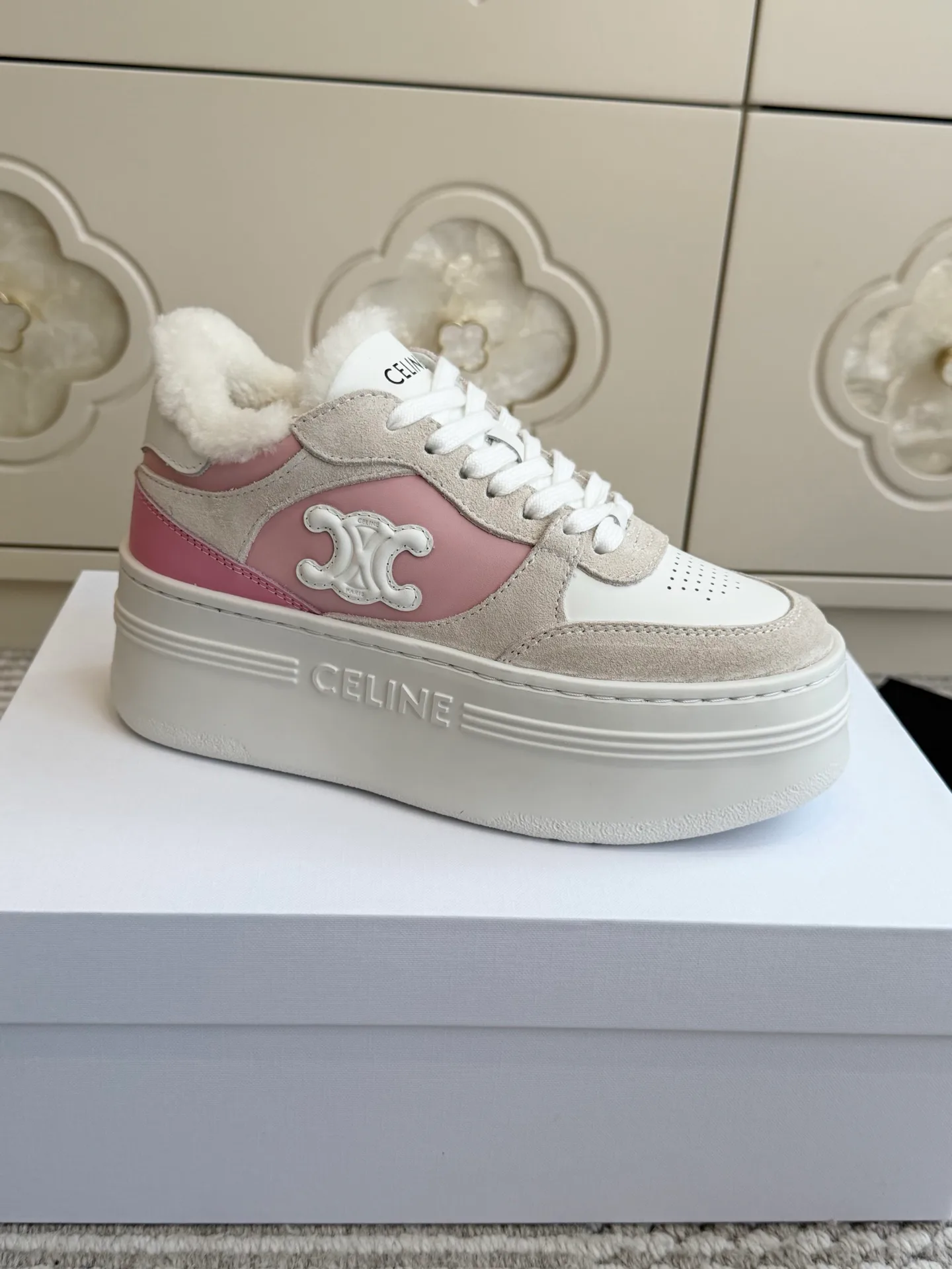 Women's Sneakers CELINE 18511657