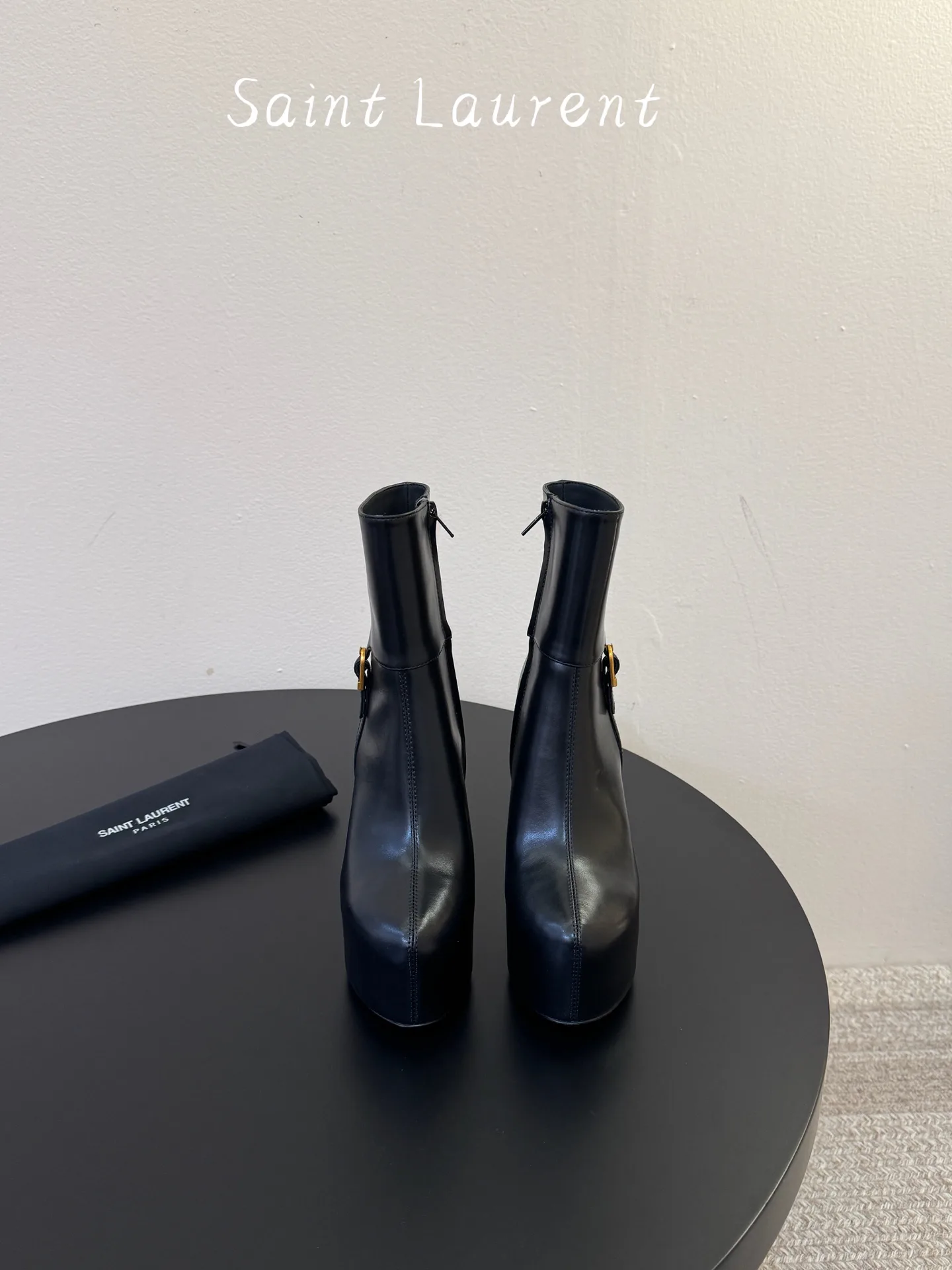 Women's Booties SAINT LAURENT 18241683