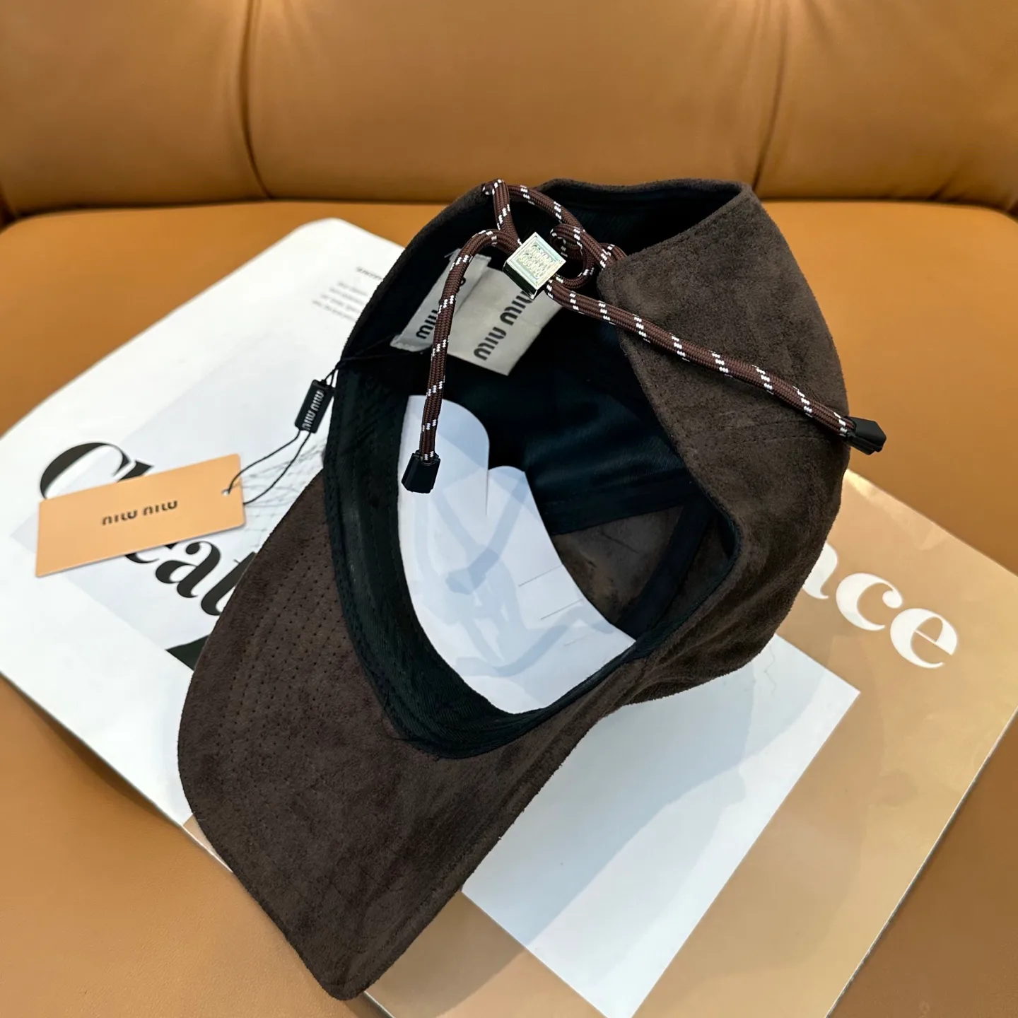Hats MIU MIU 17411579