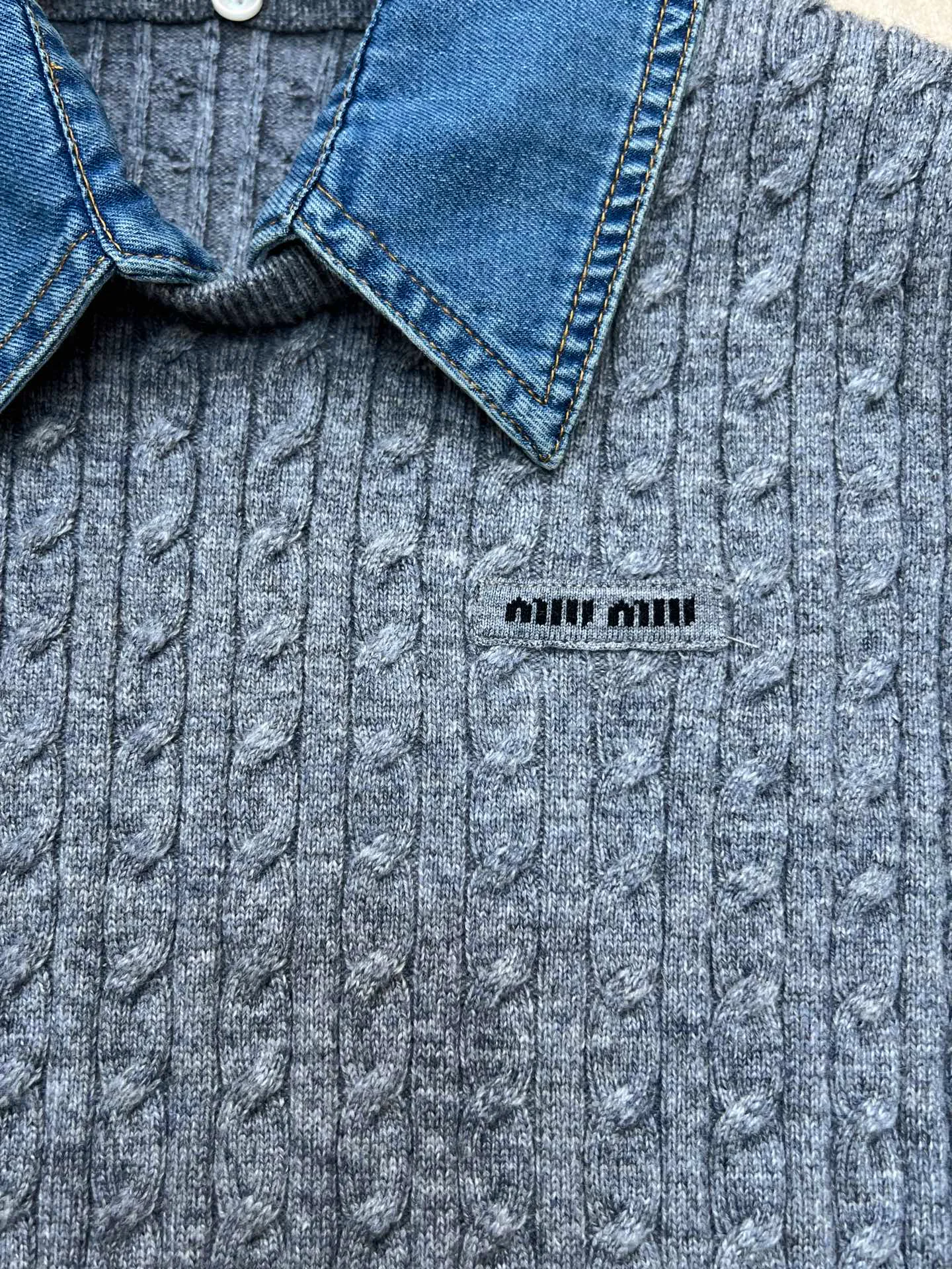 Women's Jumpers And Sweaters MIU MIU 18149228