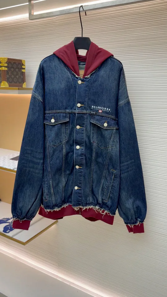 Men's Jackets And Down Jackets BALENCIAGA 17861553