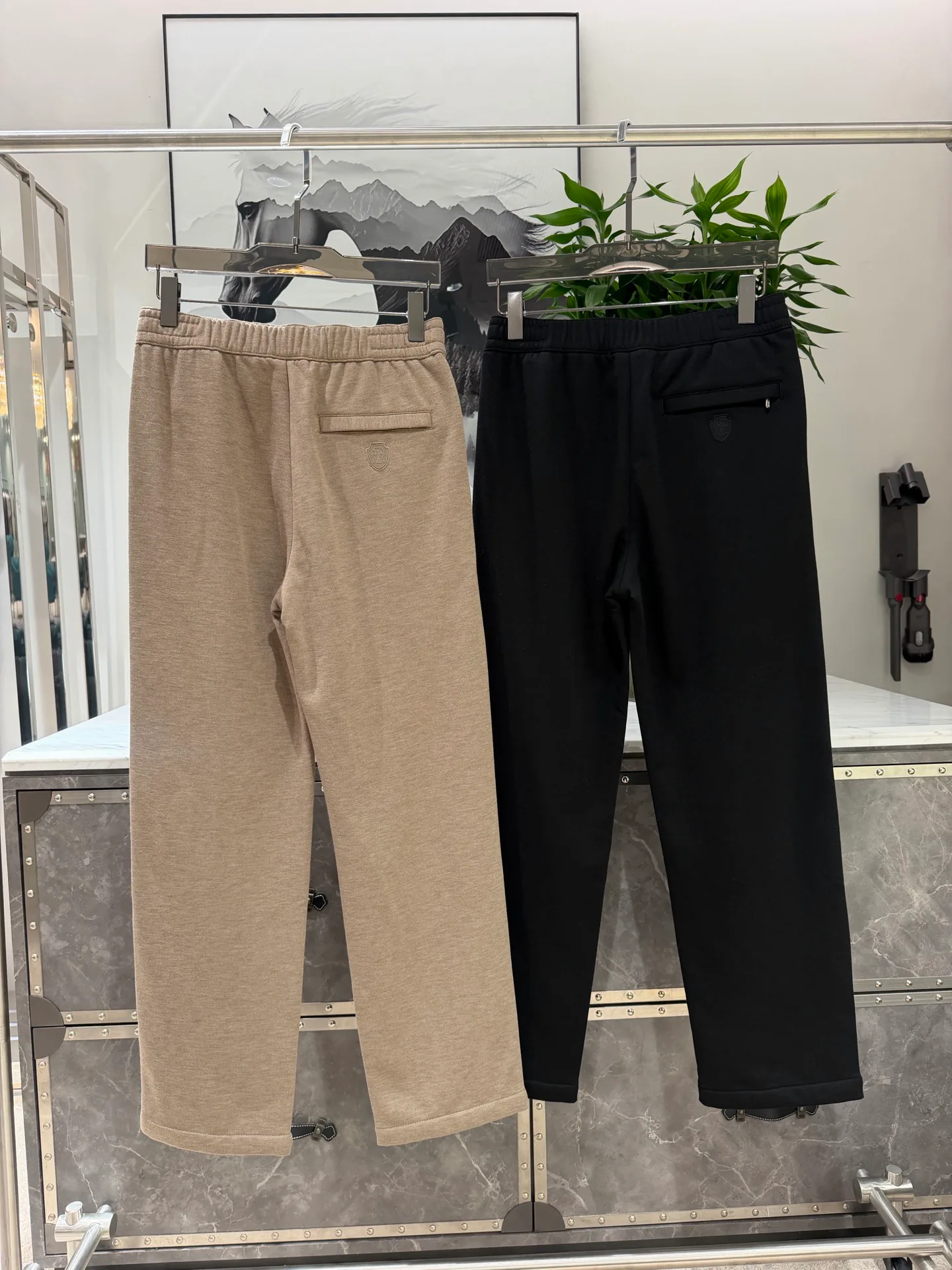 Men's Trousers BRUNELLO CUCINELLI 17952559