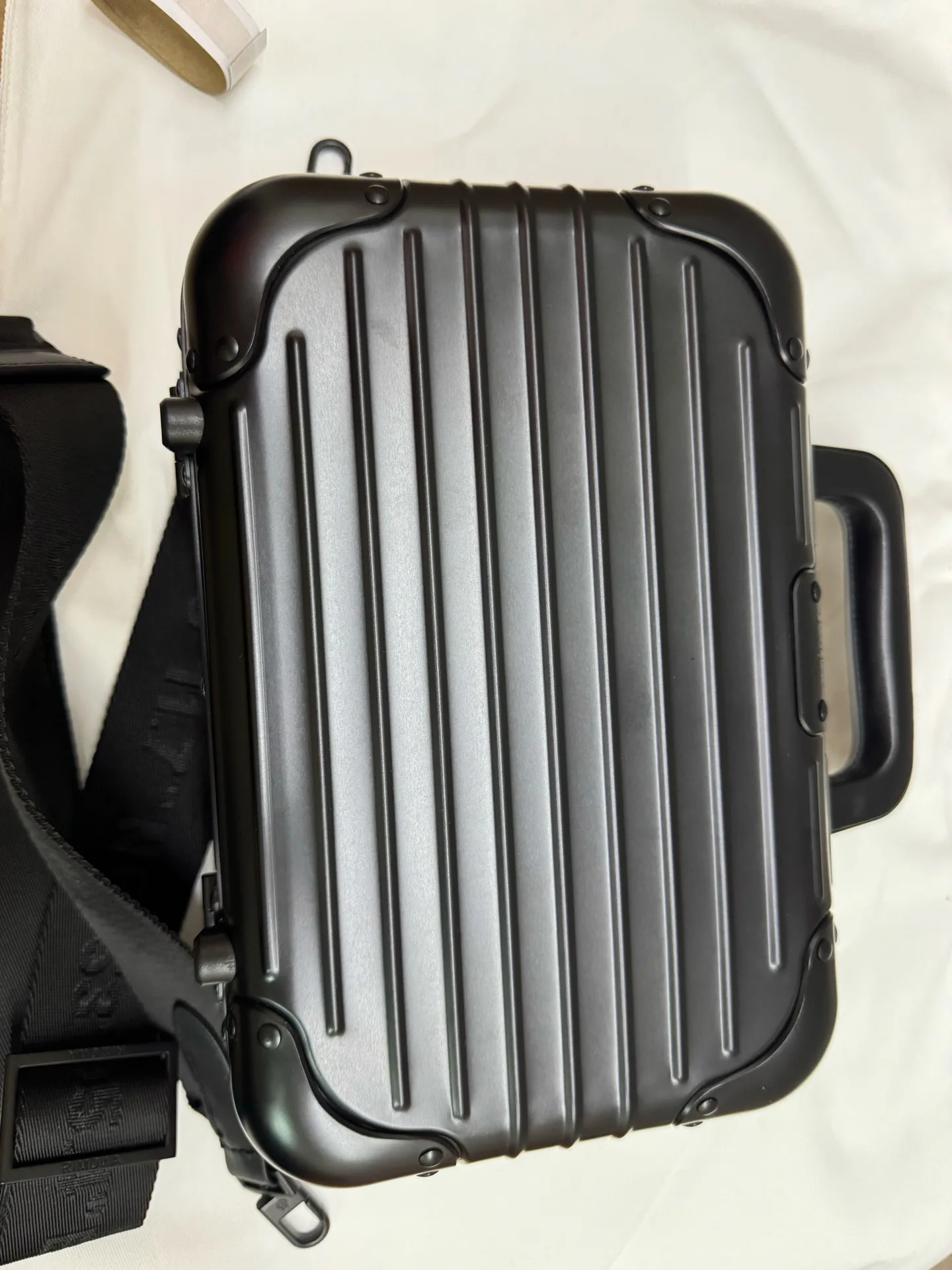 Suitcases RIMOWA 17852232