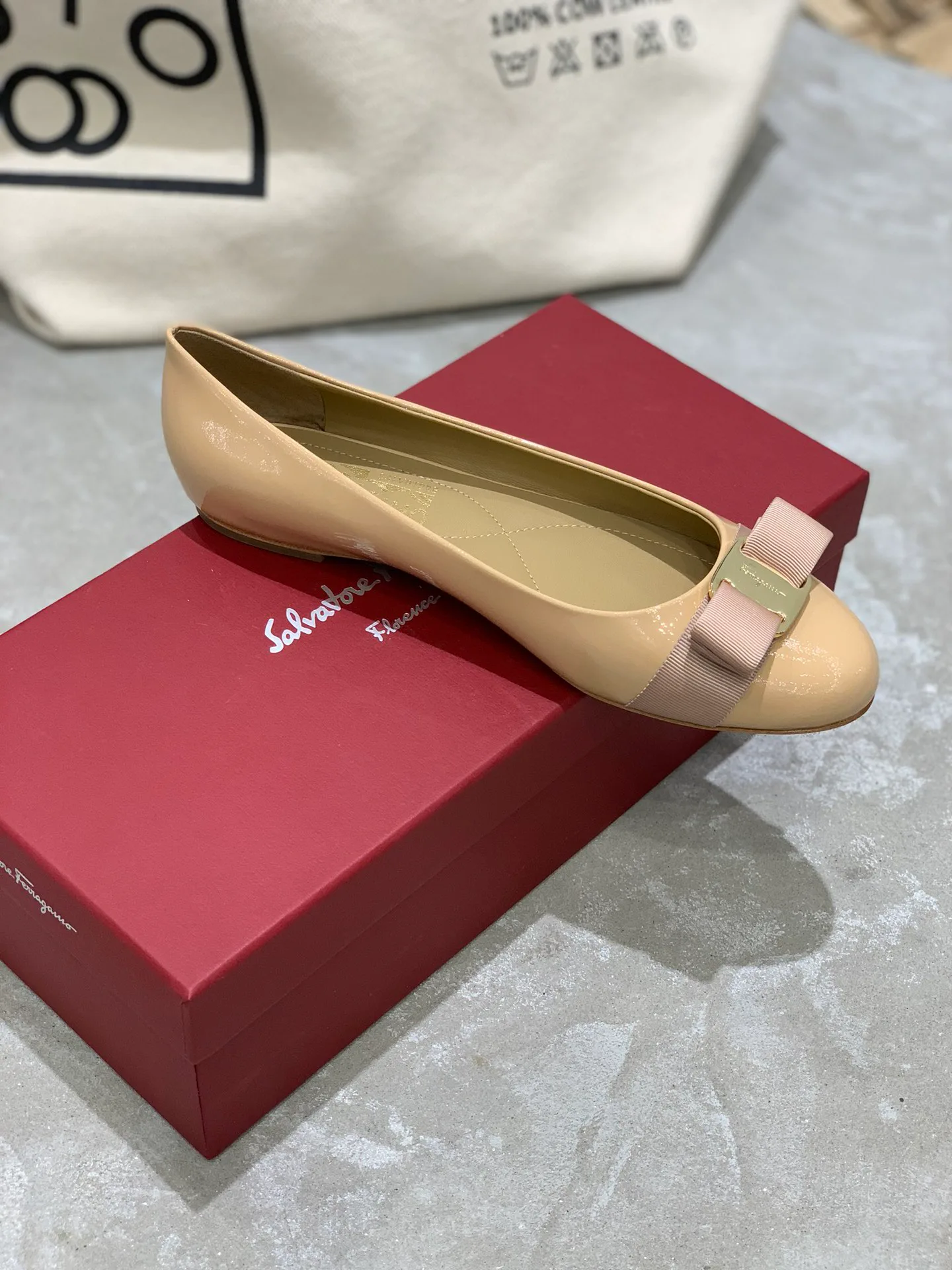 Women's Ballet Flats SALVATORE FERRAGAMO 18340644