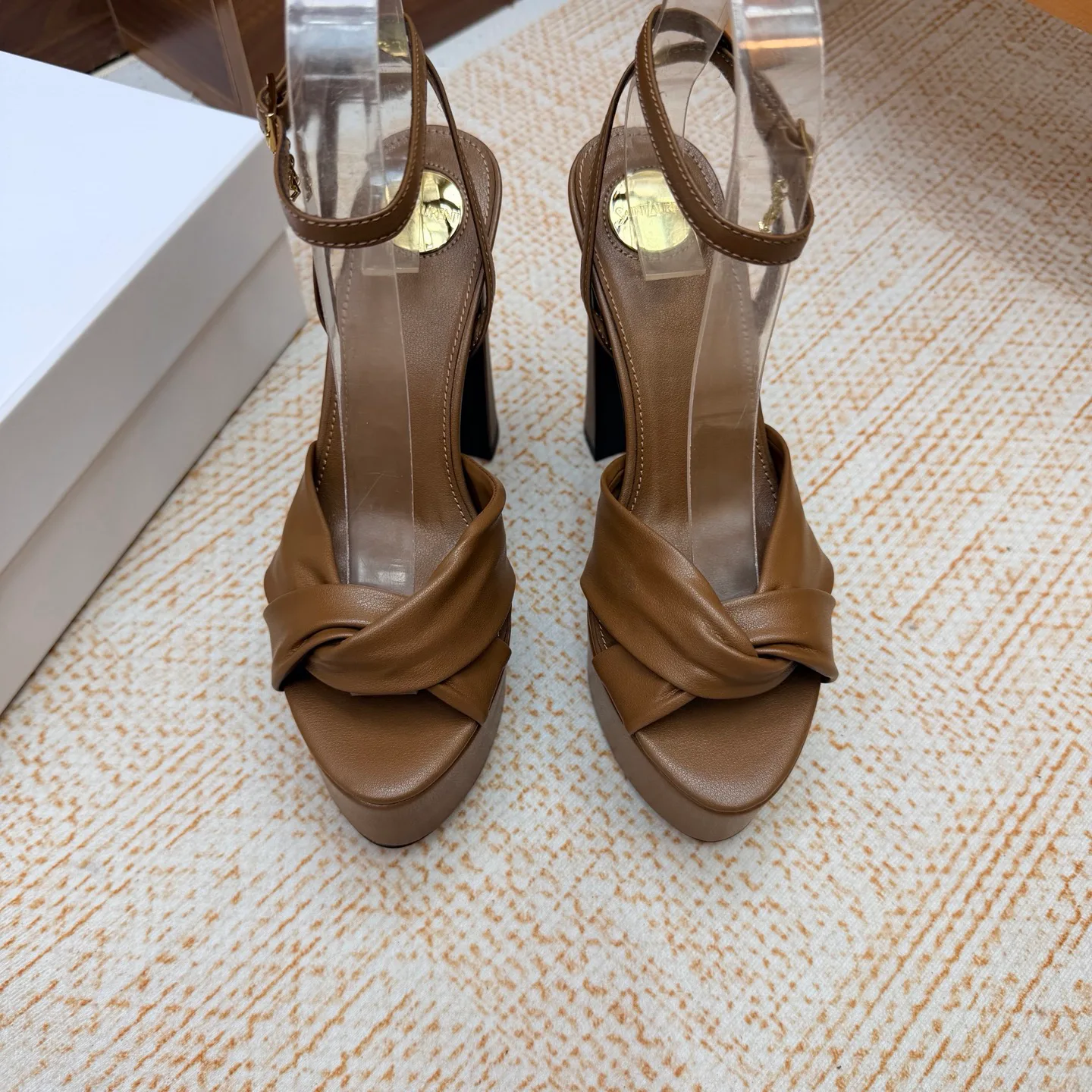 Women's Open-Toe Sandals SAINT LAURENT 18104668