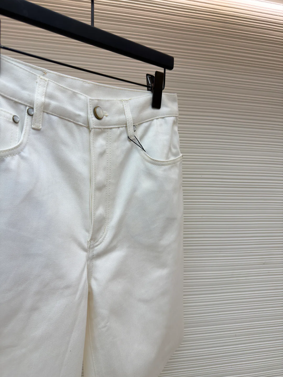 Men's Shorts LOUIS VUITTON 18154063