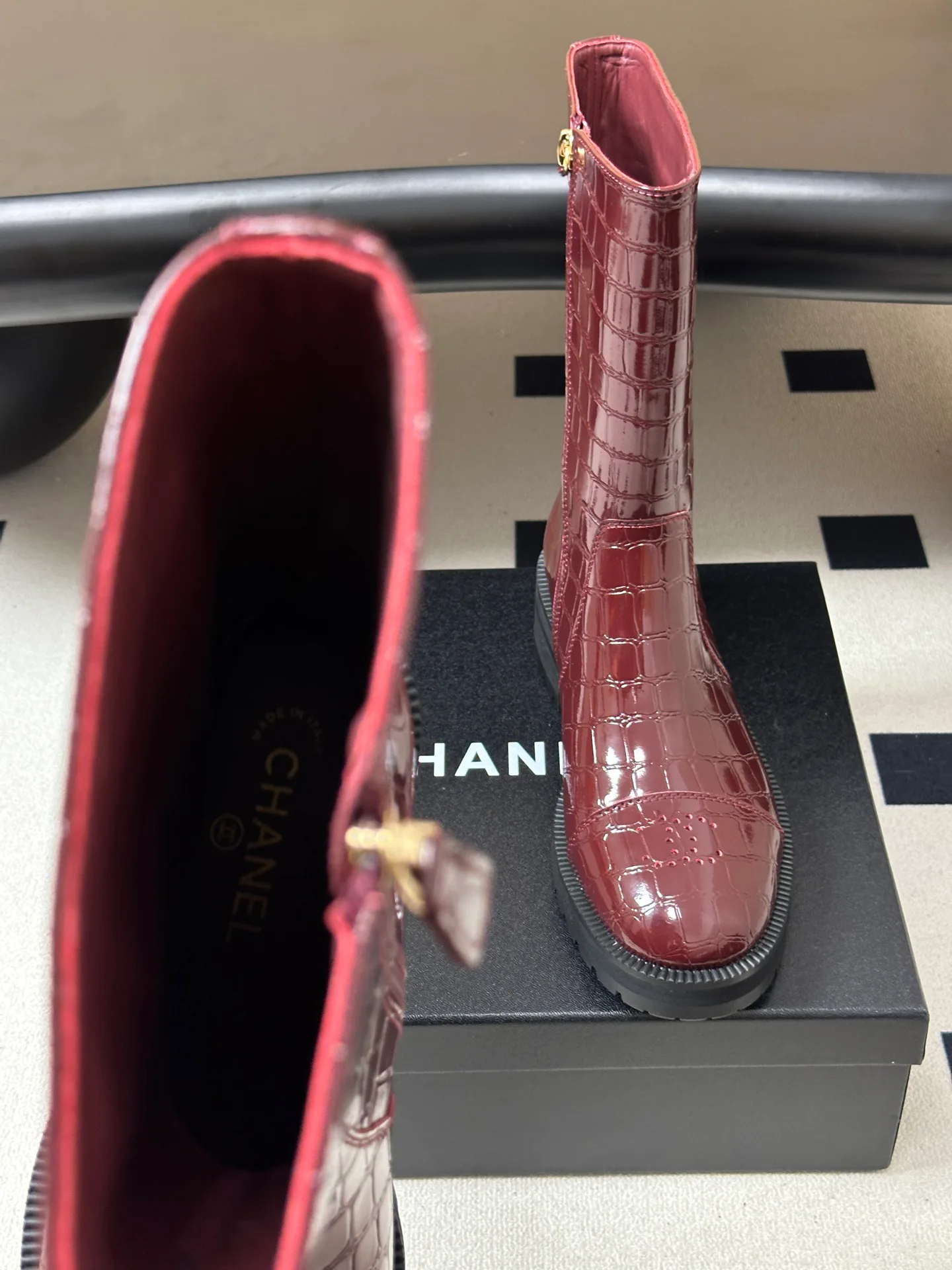 Women's Boots CHANEL 18048820