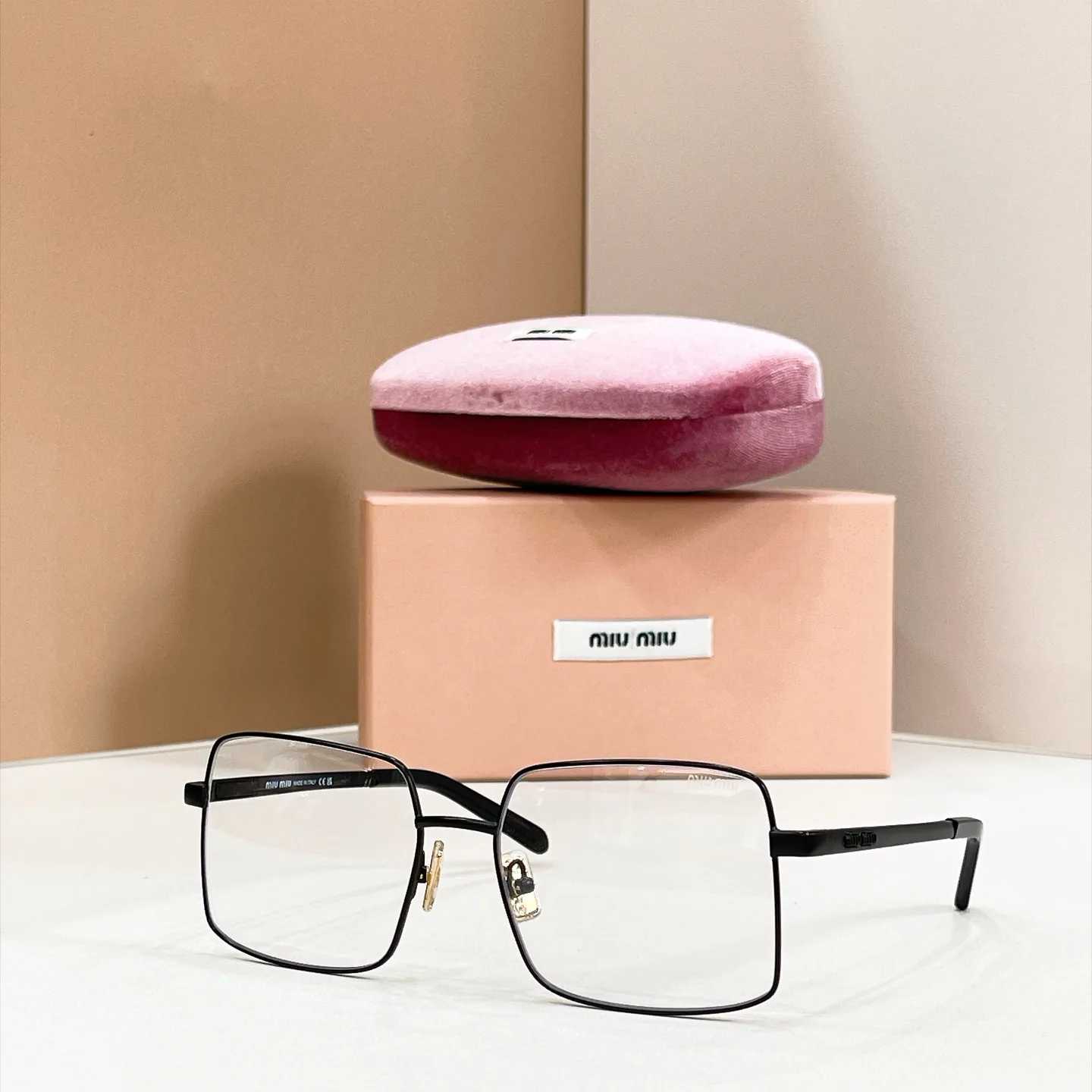 Glasses MIU MIU 17992516