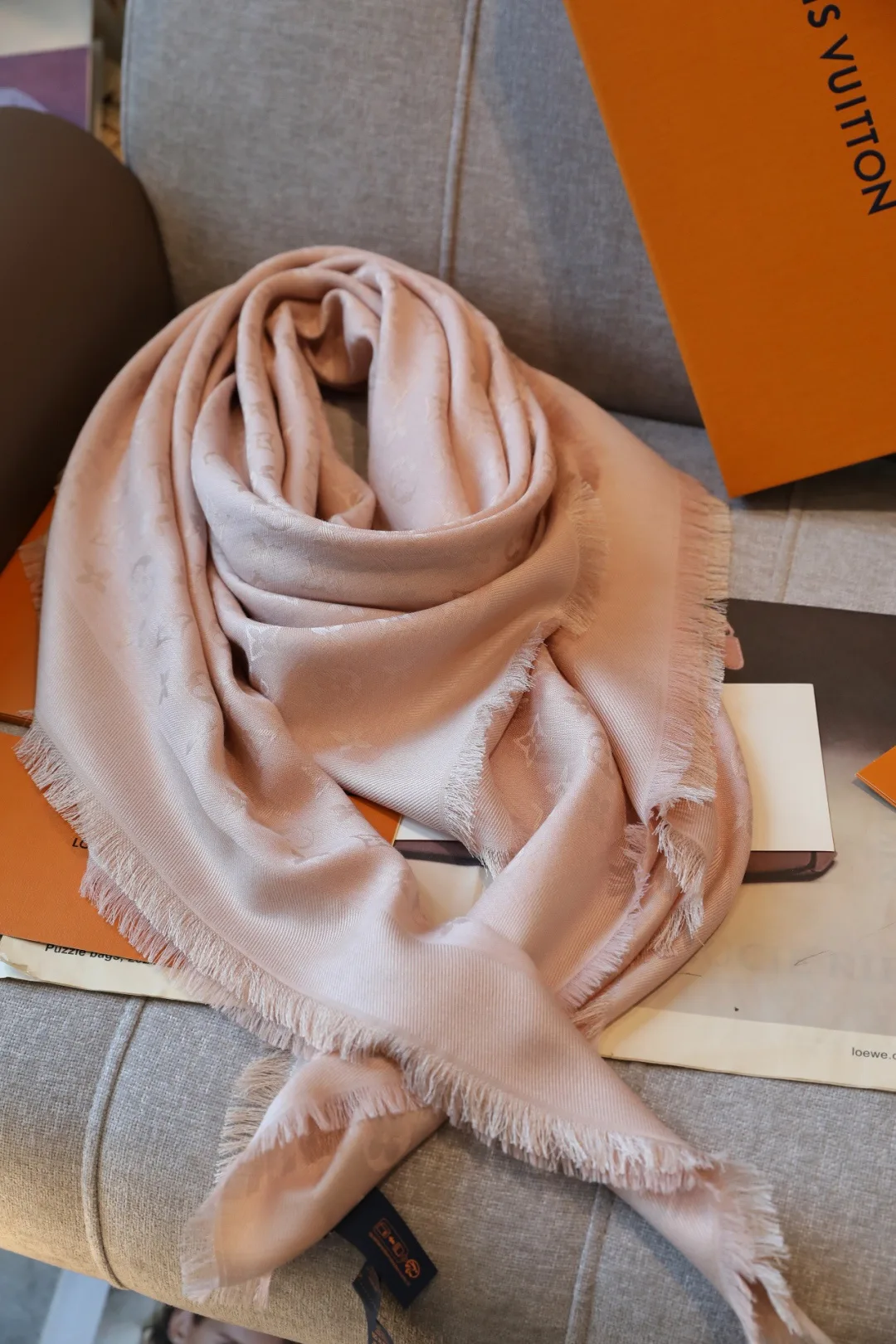 Scarves LOUIS VUITTON 17991828
