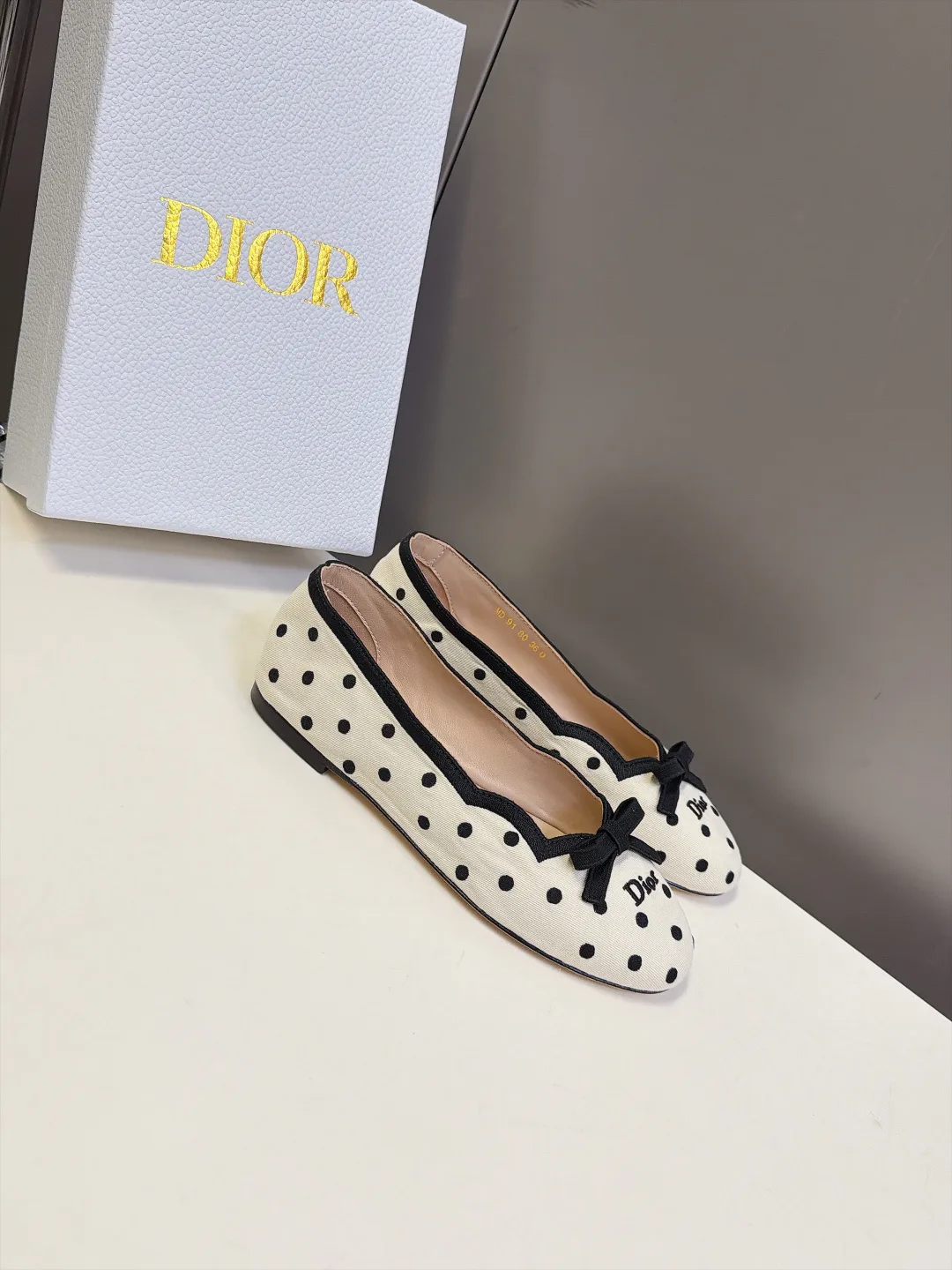 Women's Ballet Flats CHRISTIAN DIOR 17936643