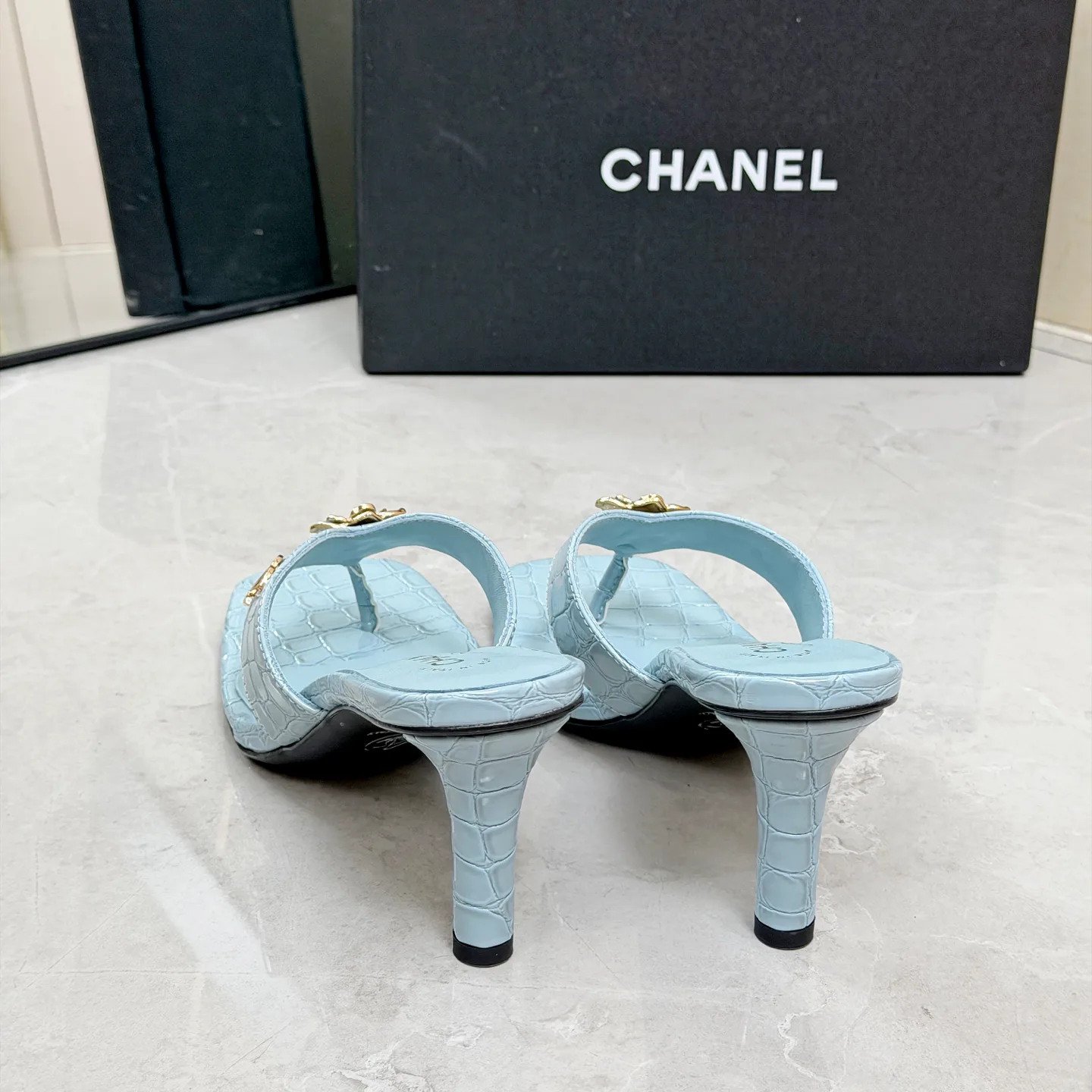 Women's Open-Toe Sandals CHANEL 17335025