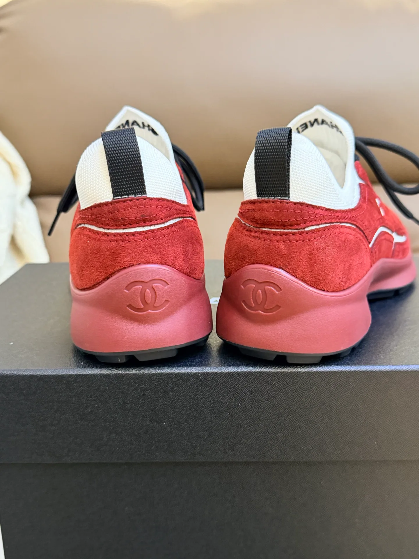 Women's Sneakers CHANEL 17510611