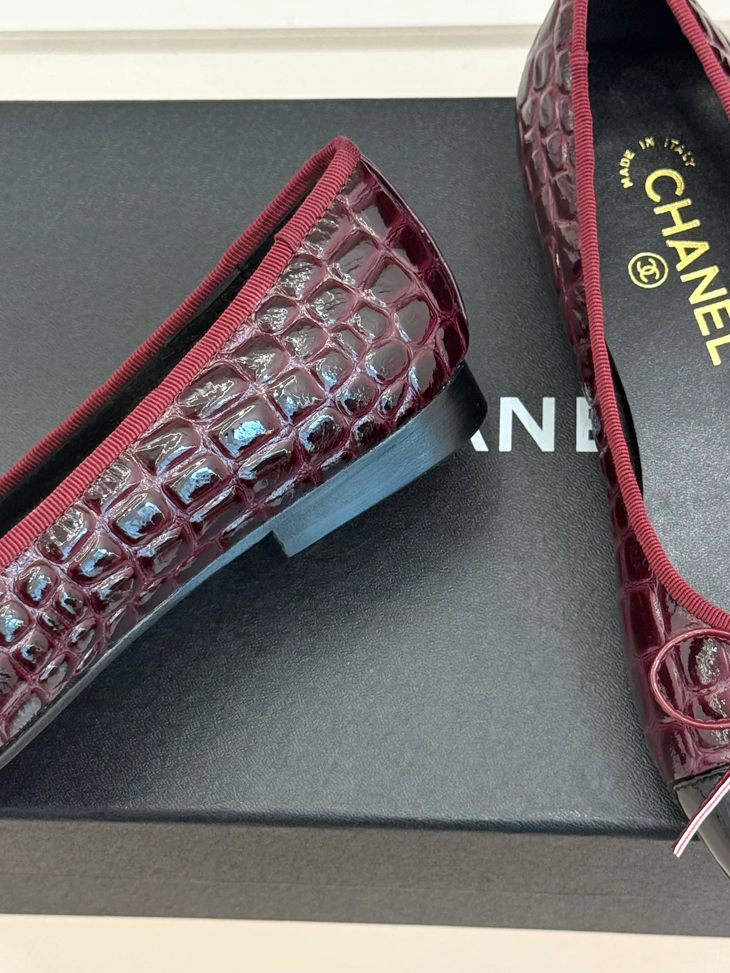 Women's Ballet Flats CHANEL 17406180